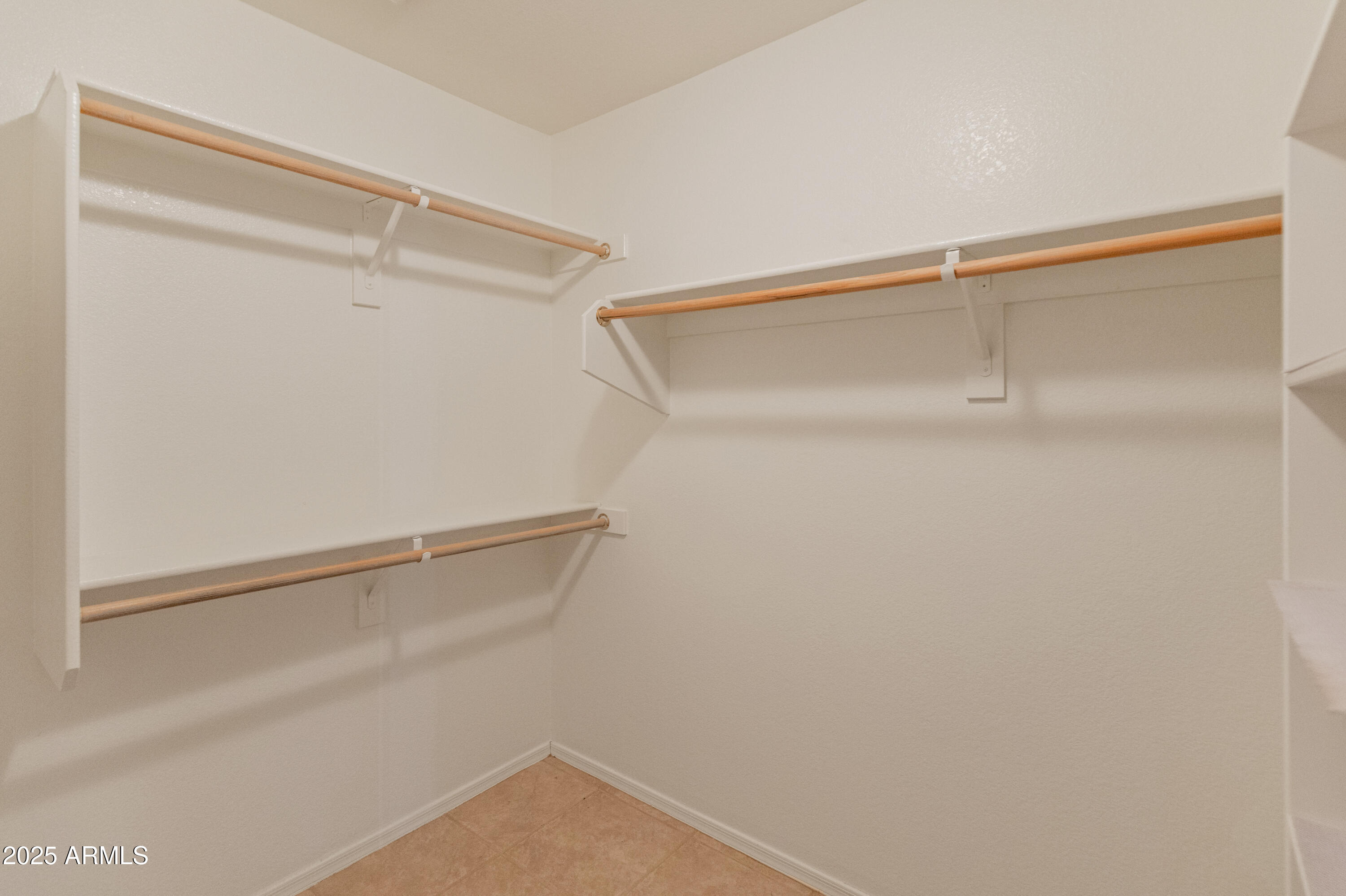 7916 W MARY ANN Drive