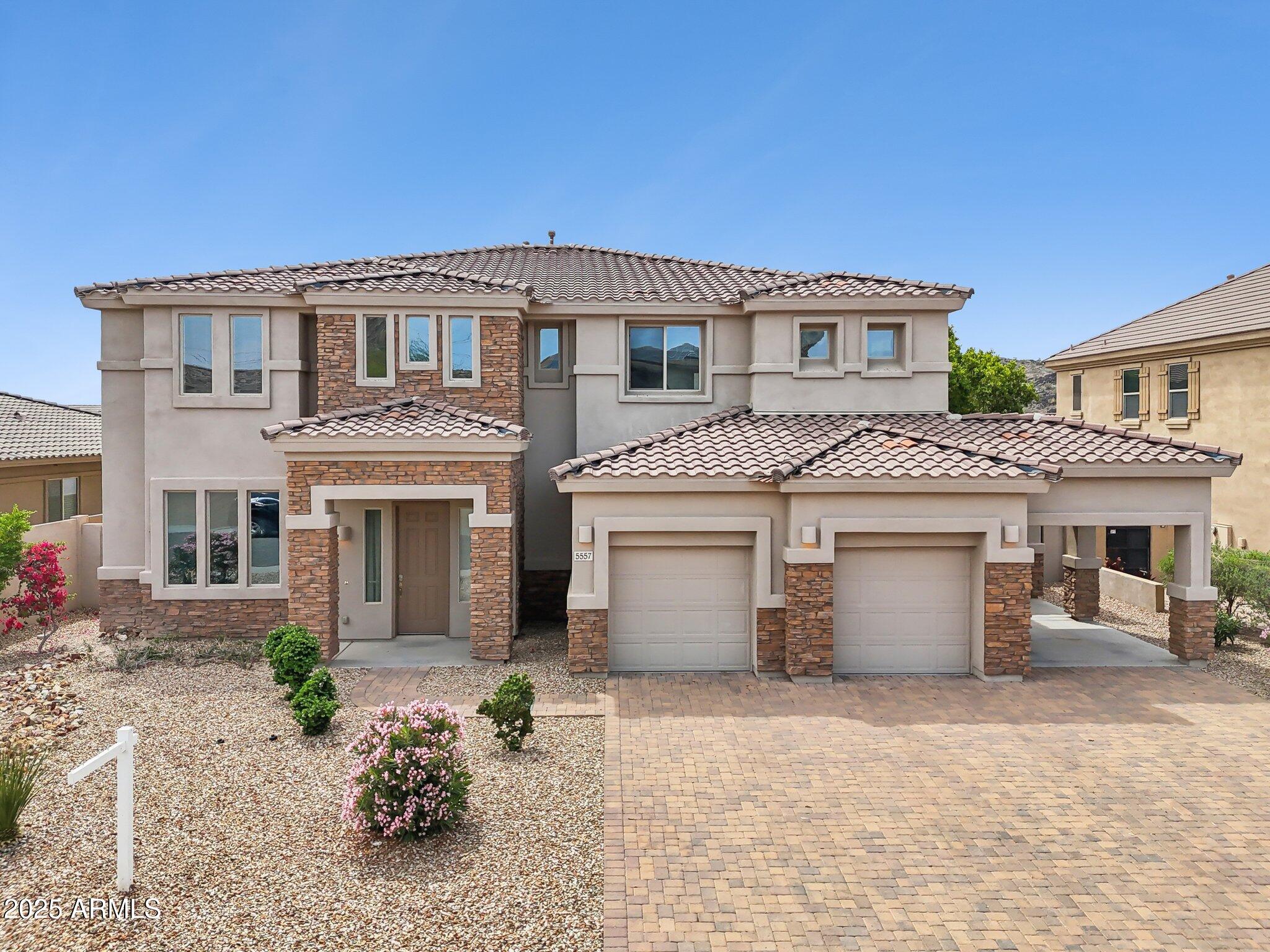 5557 W MINE Trail