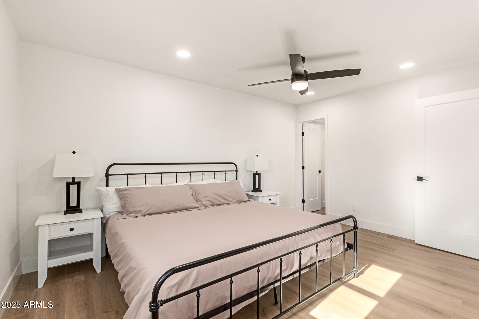 2236 W SHAW BUTTE Drive