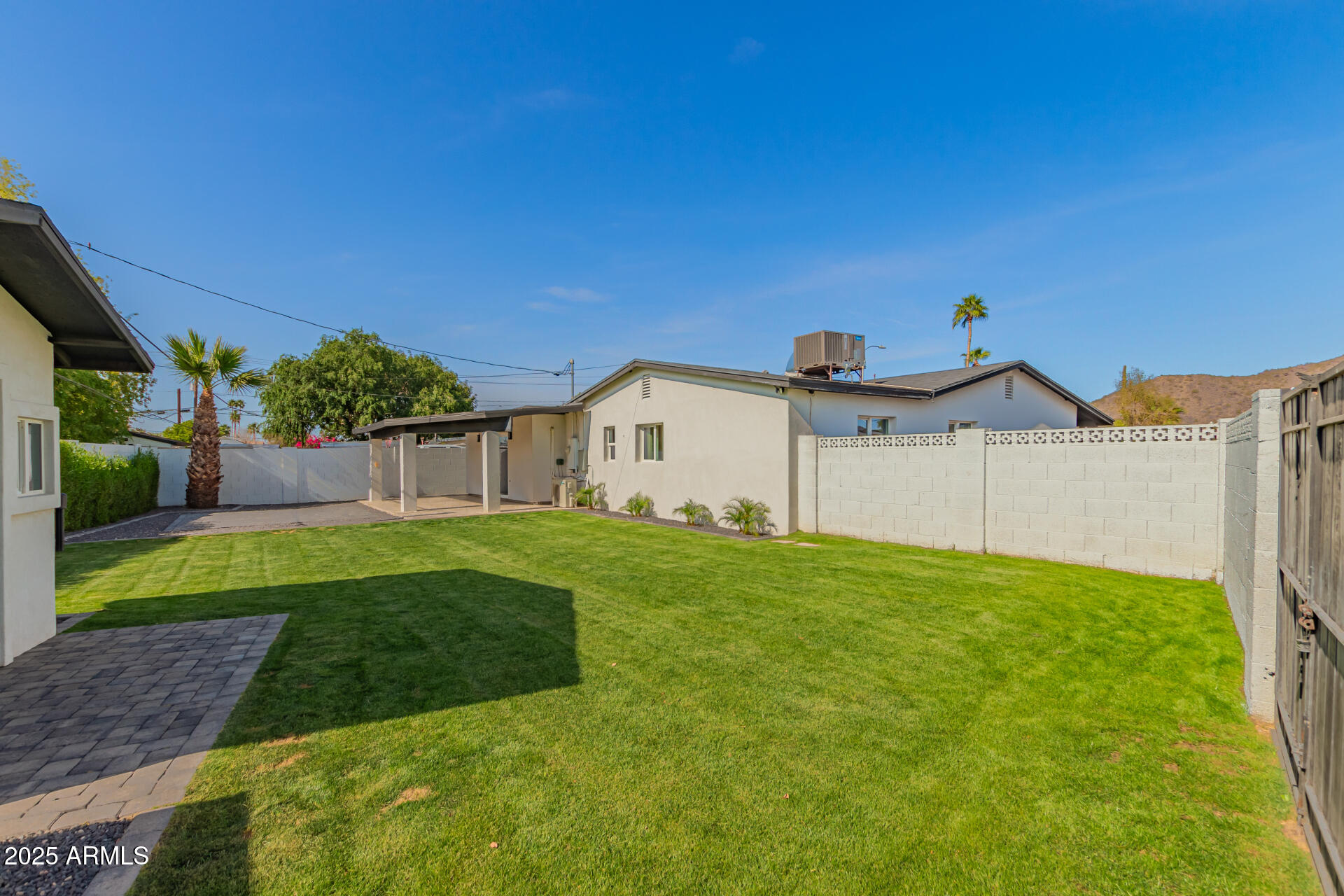 2236 W SHAW BUTTE Drive