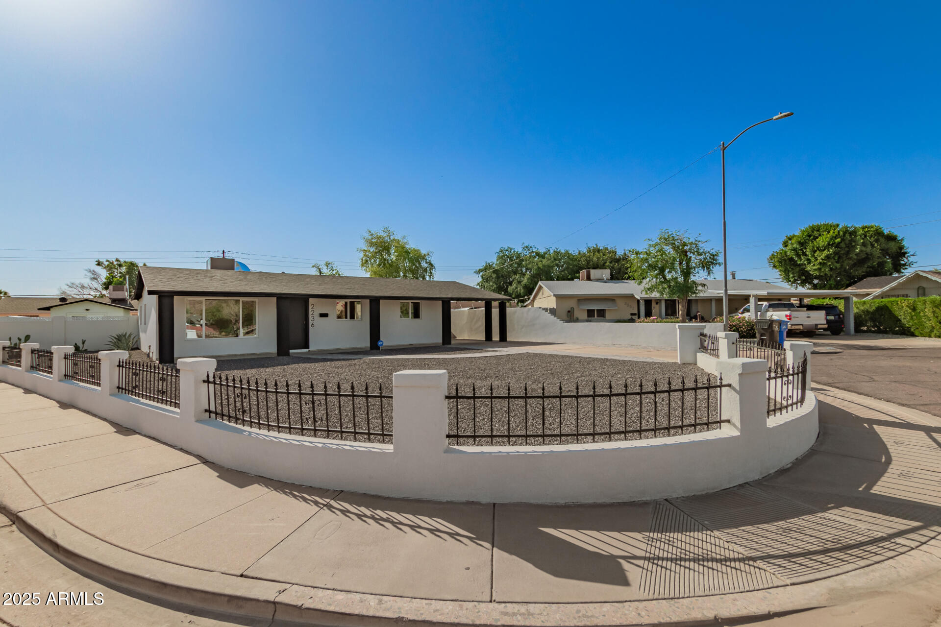 2236 W SHAW BUTTE Drive