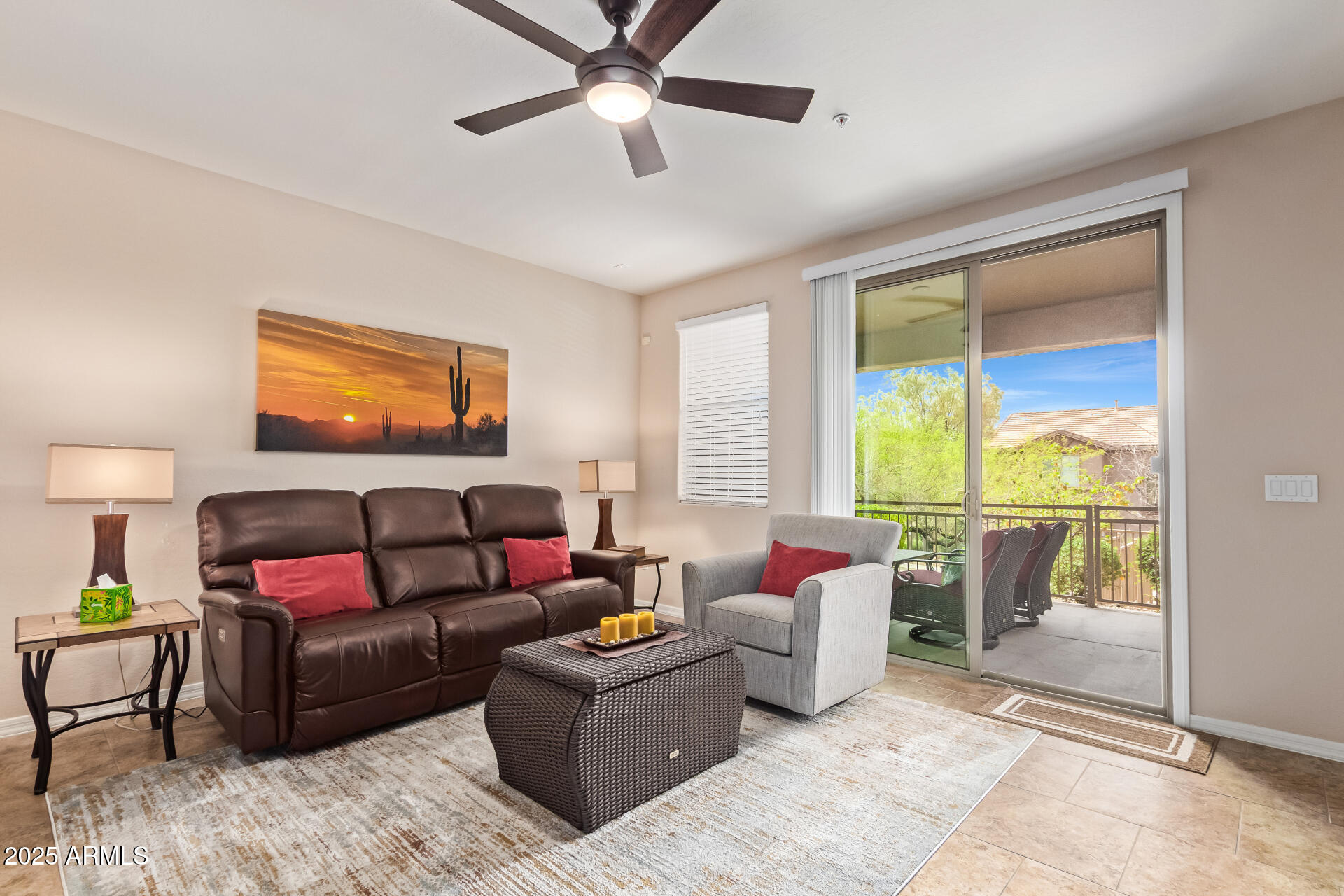 1945 W DESERT VISTA Trail, 77