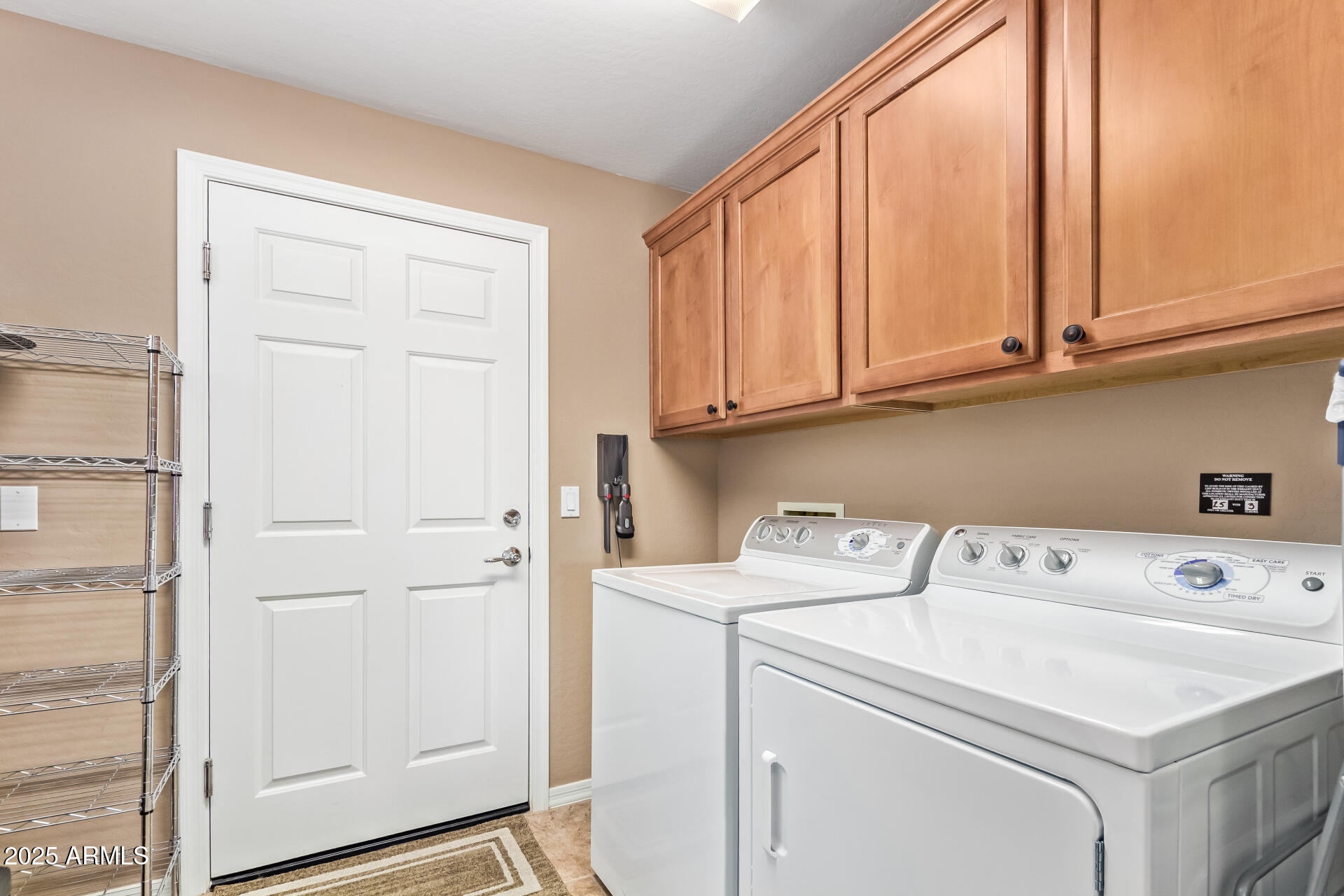 1945 W DESERT VISTA Trail, 77