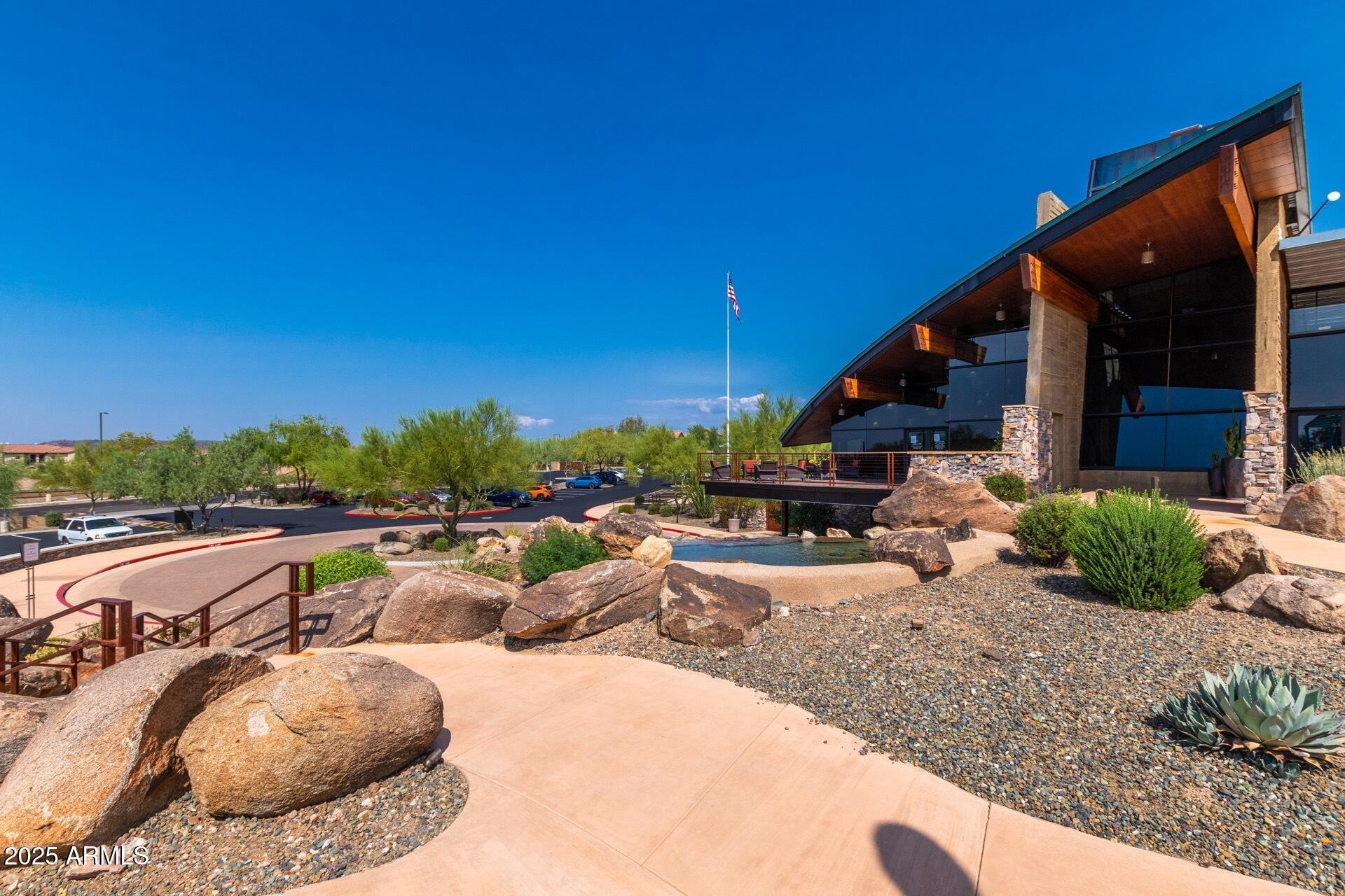 1945 W DESERT VISTA Trail, 77