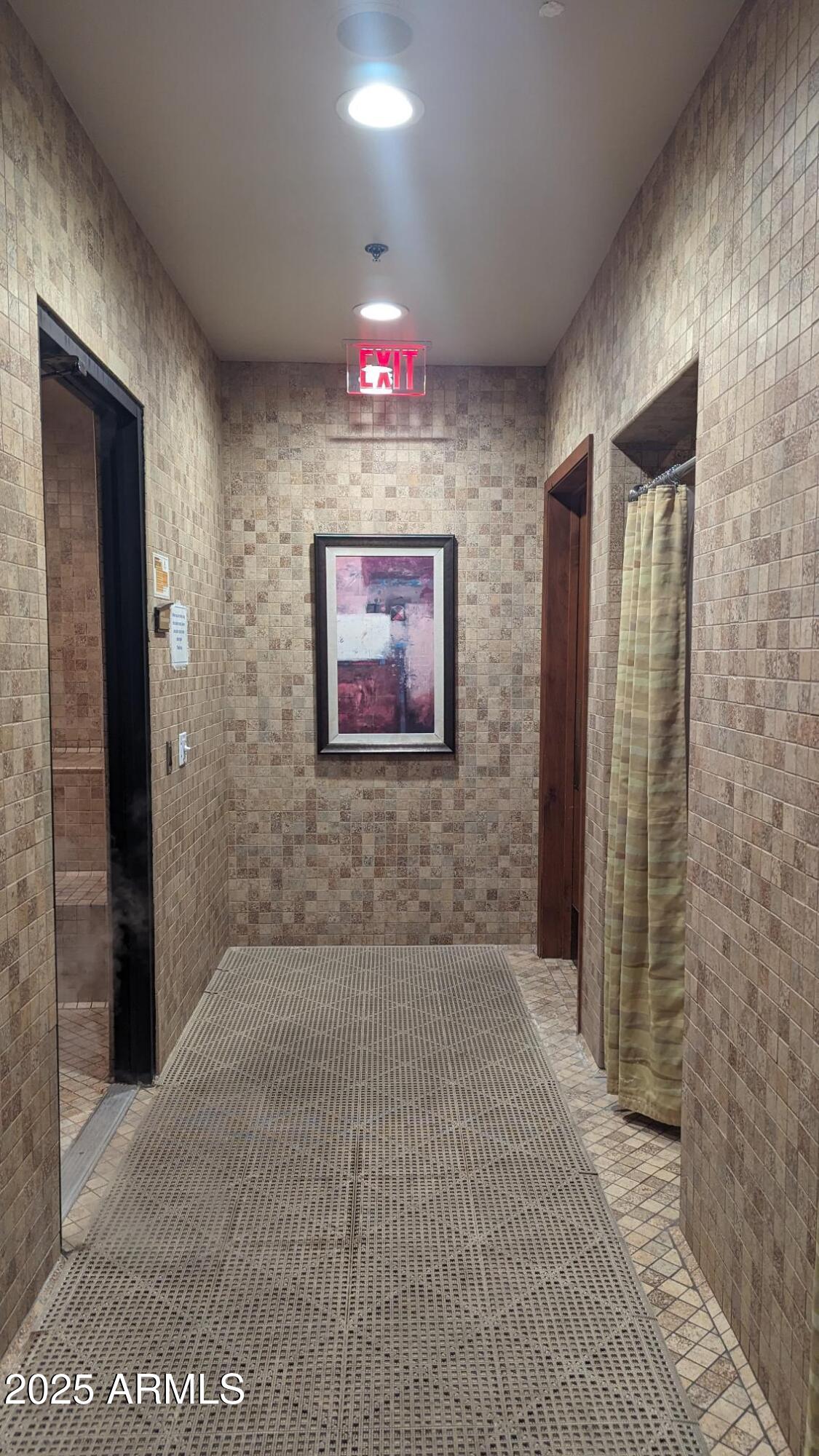 1945 W DESERT VISTA Trail, 77