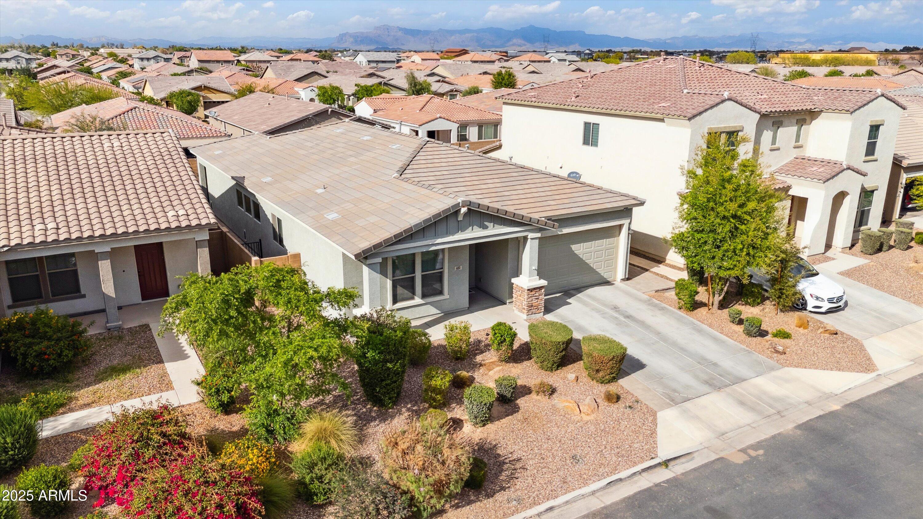 460 W GLACIER BAY Drive