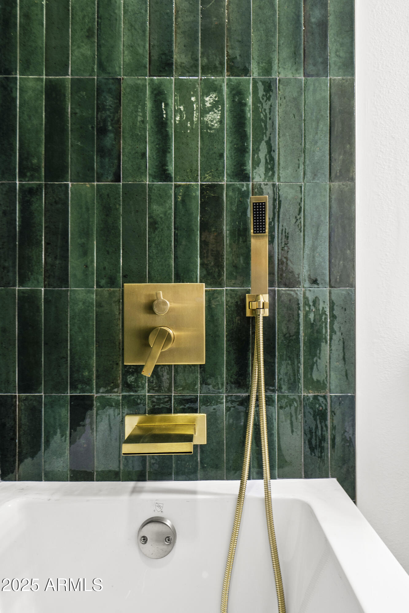 10202 W COOLIDGE Street