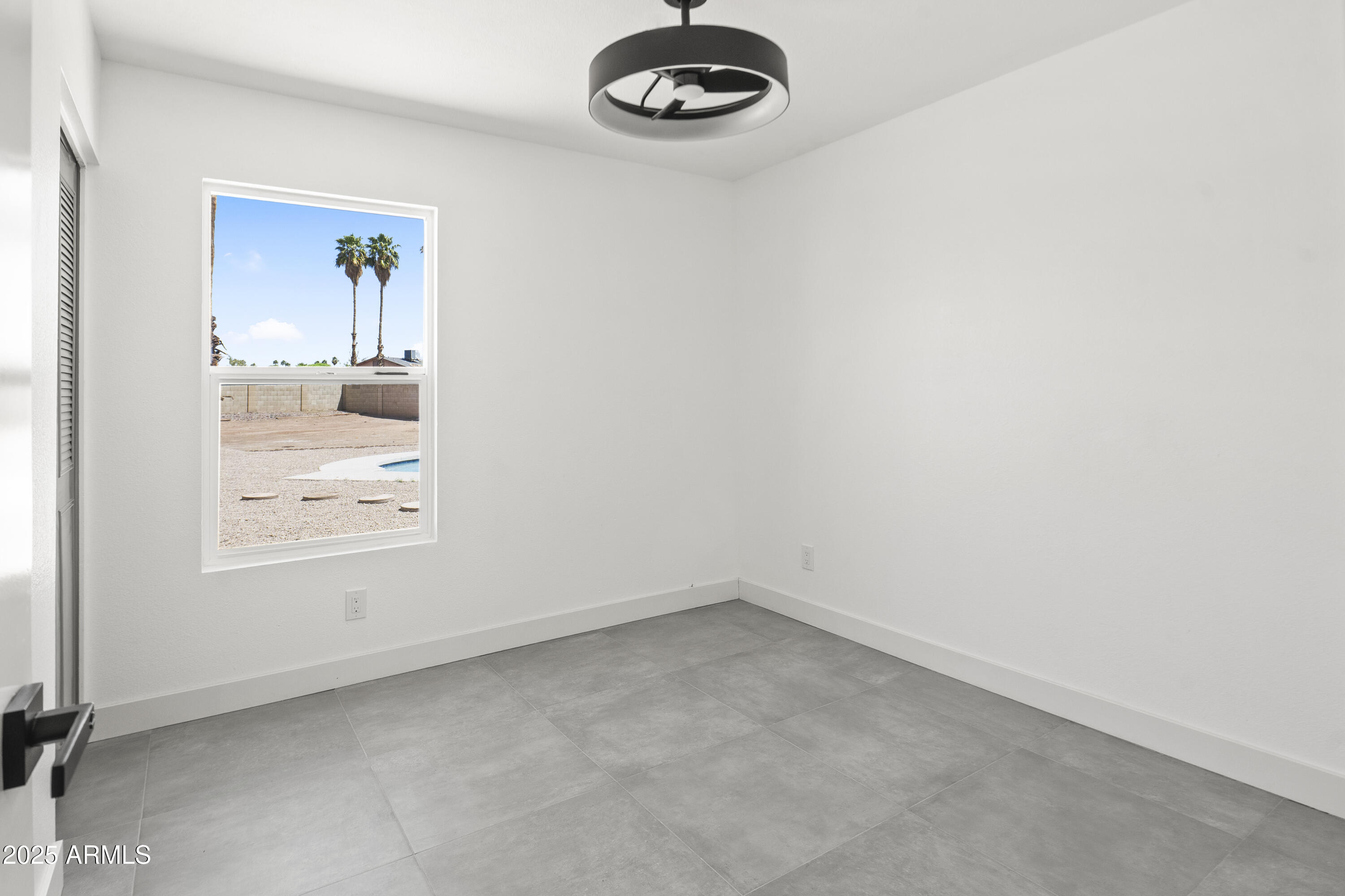 10202 W COOLIDGE Street