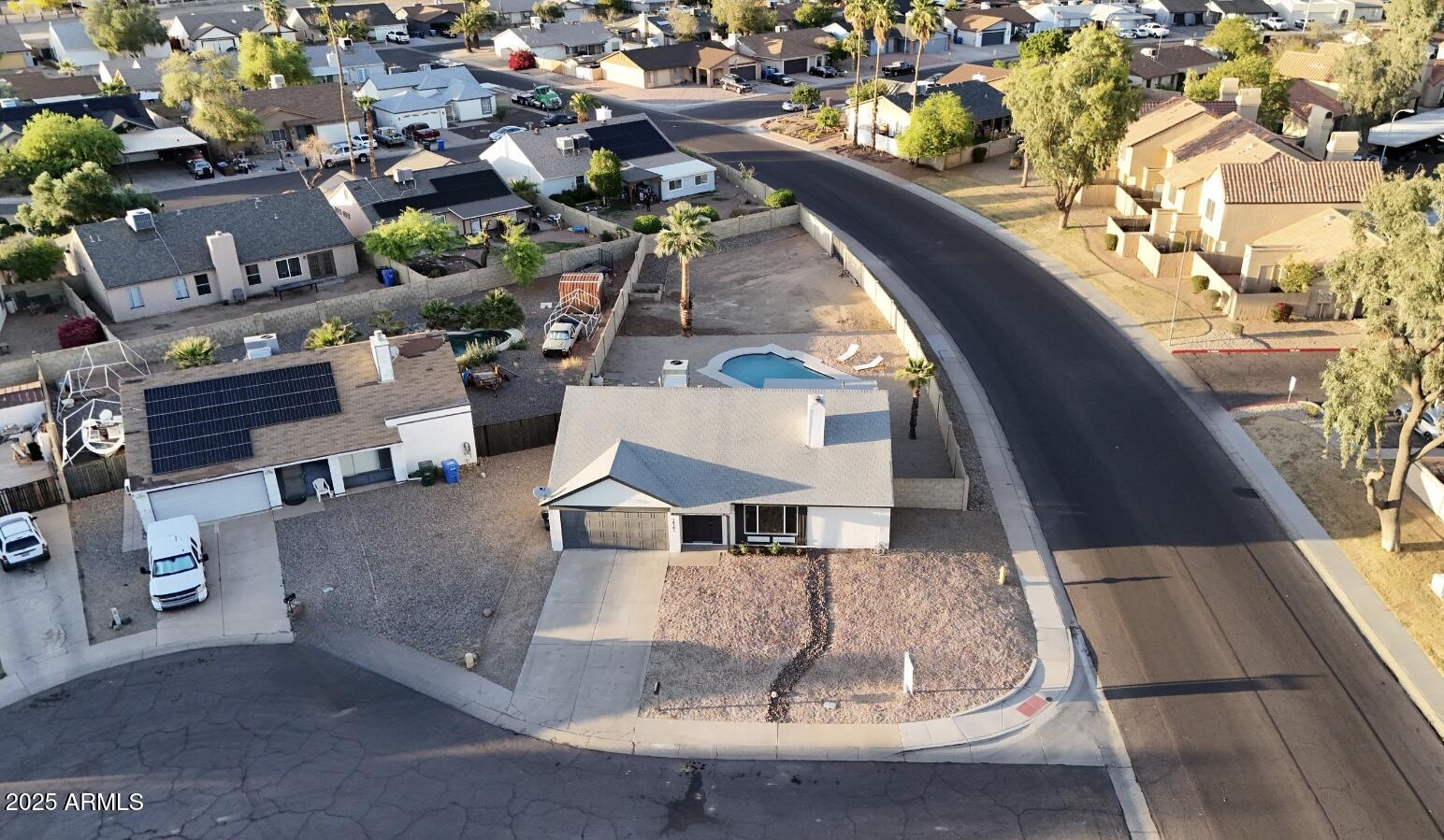 10202 W COOLIDGE Street