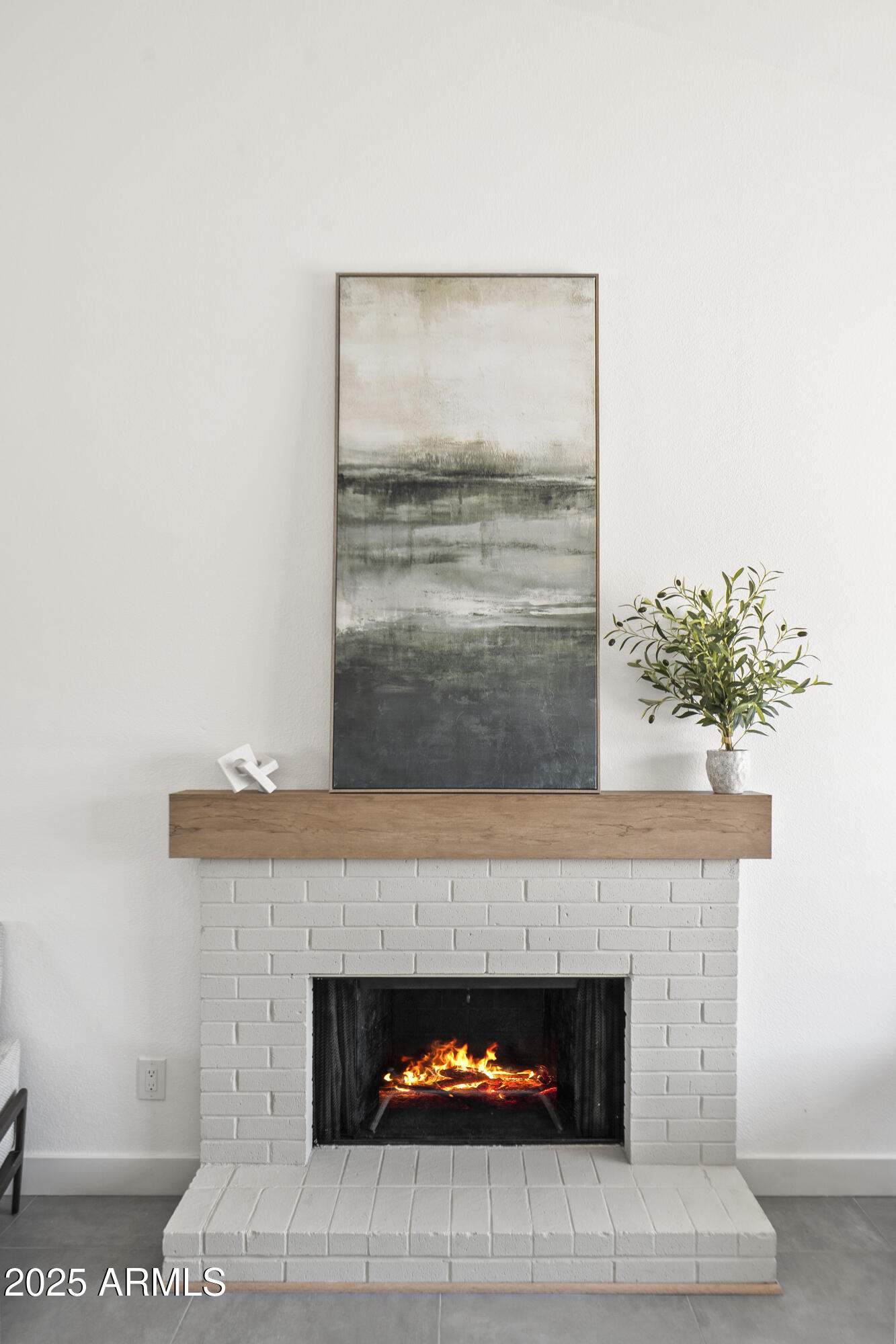 10202 W COOLIDGE Street