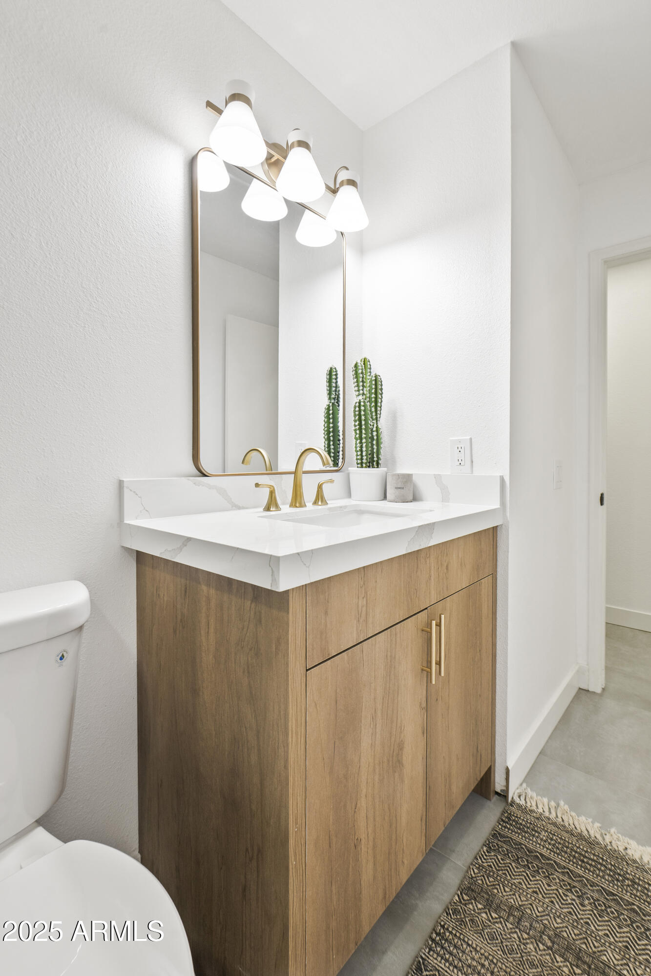 10202 W COOLIDGE Street