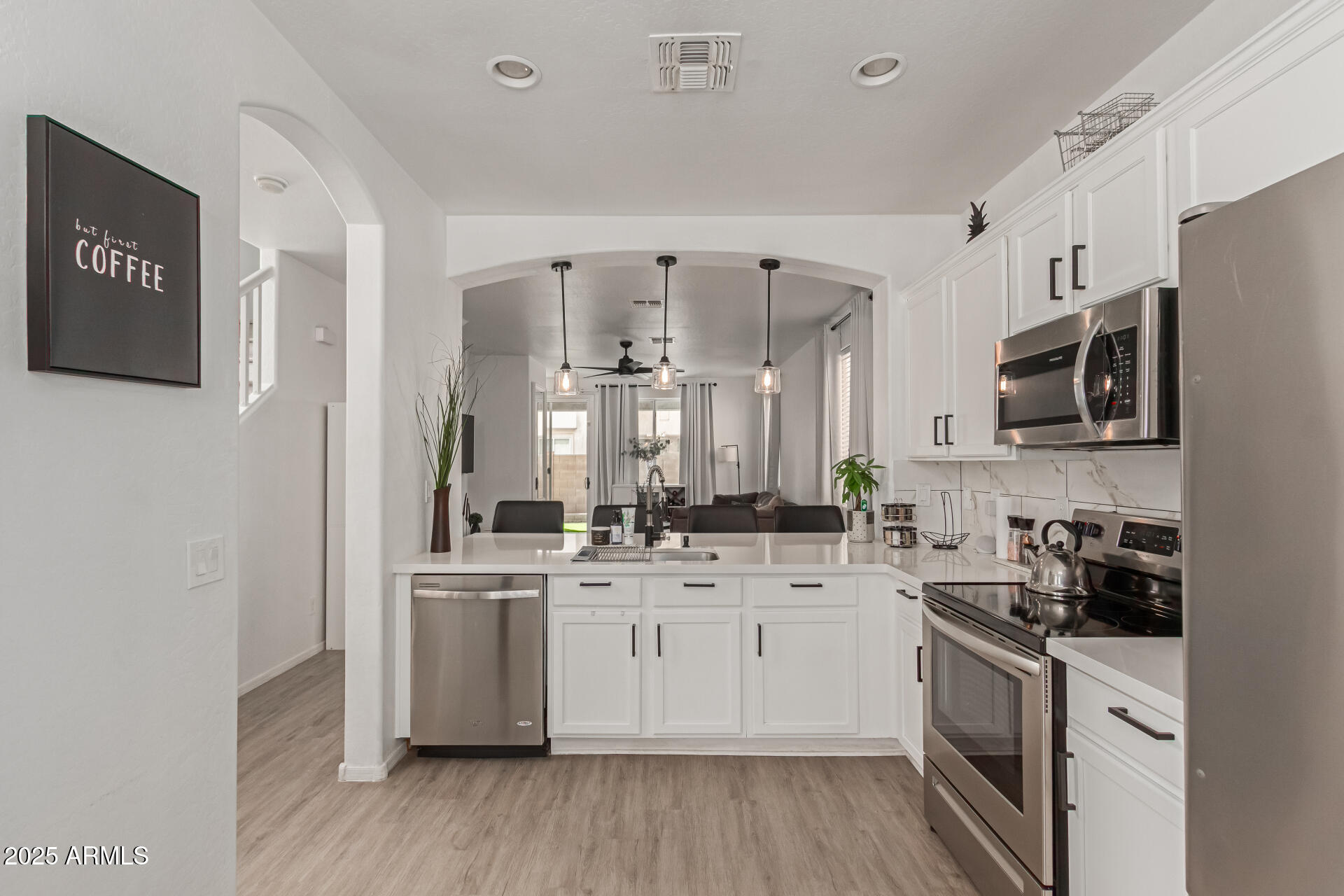 11979 W PIERCE Street