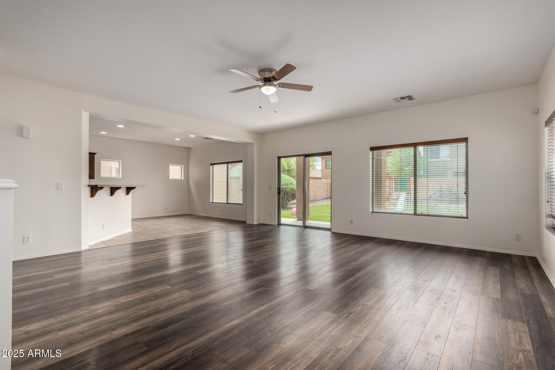 41227 W GRANADA Drive