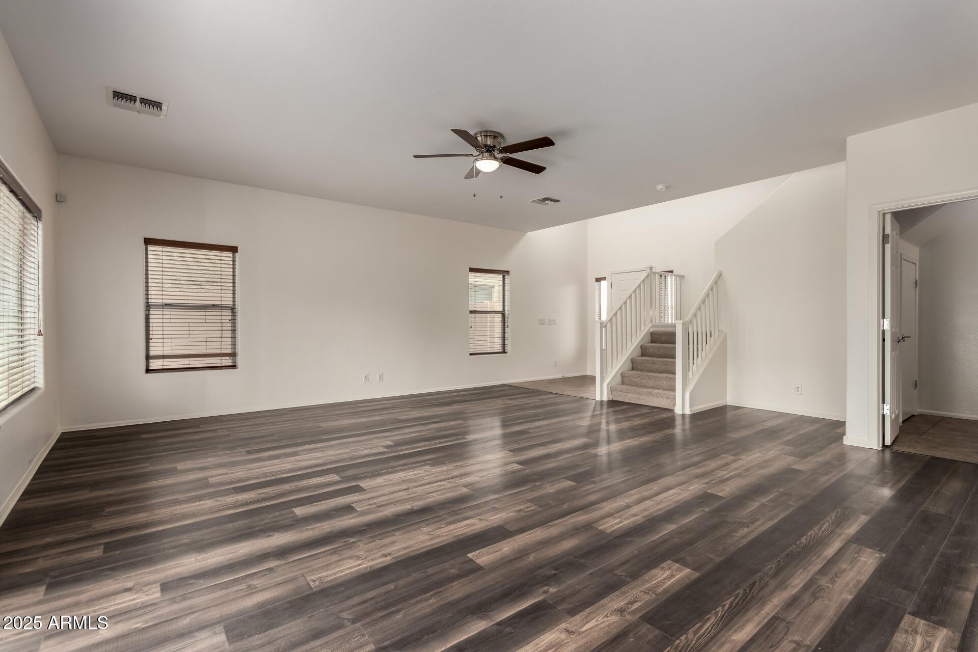 41227 W GRANADA Drive