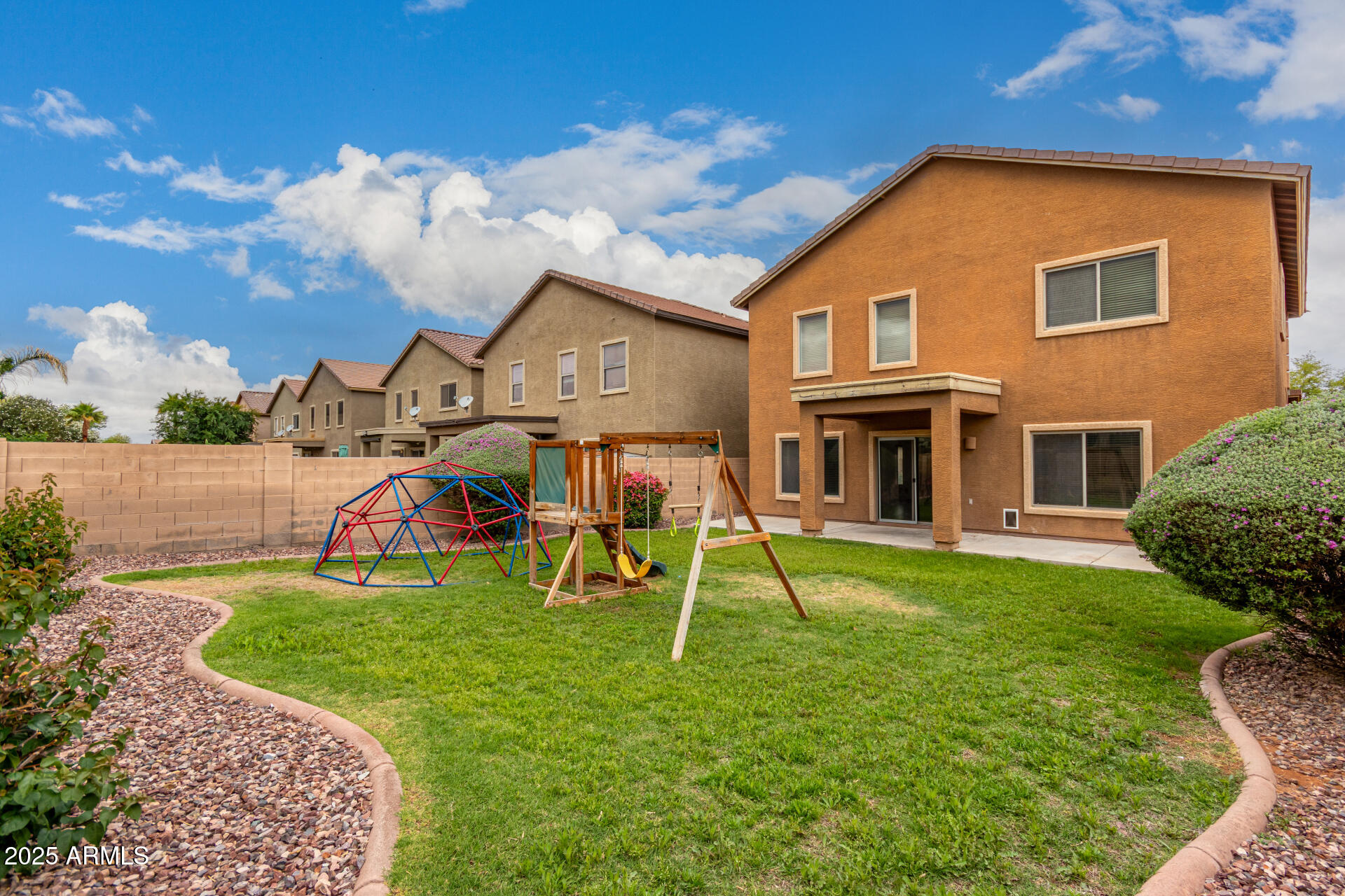 41227 W GRANADA Drive