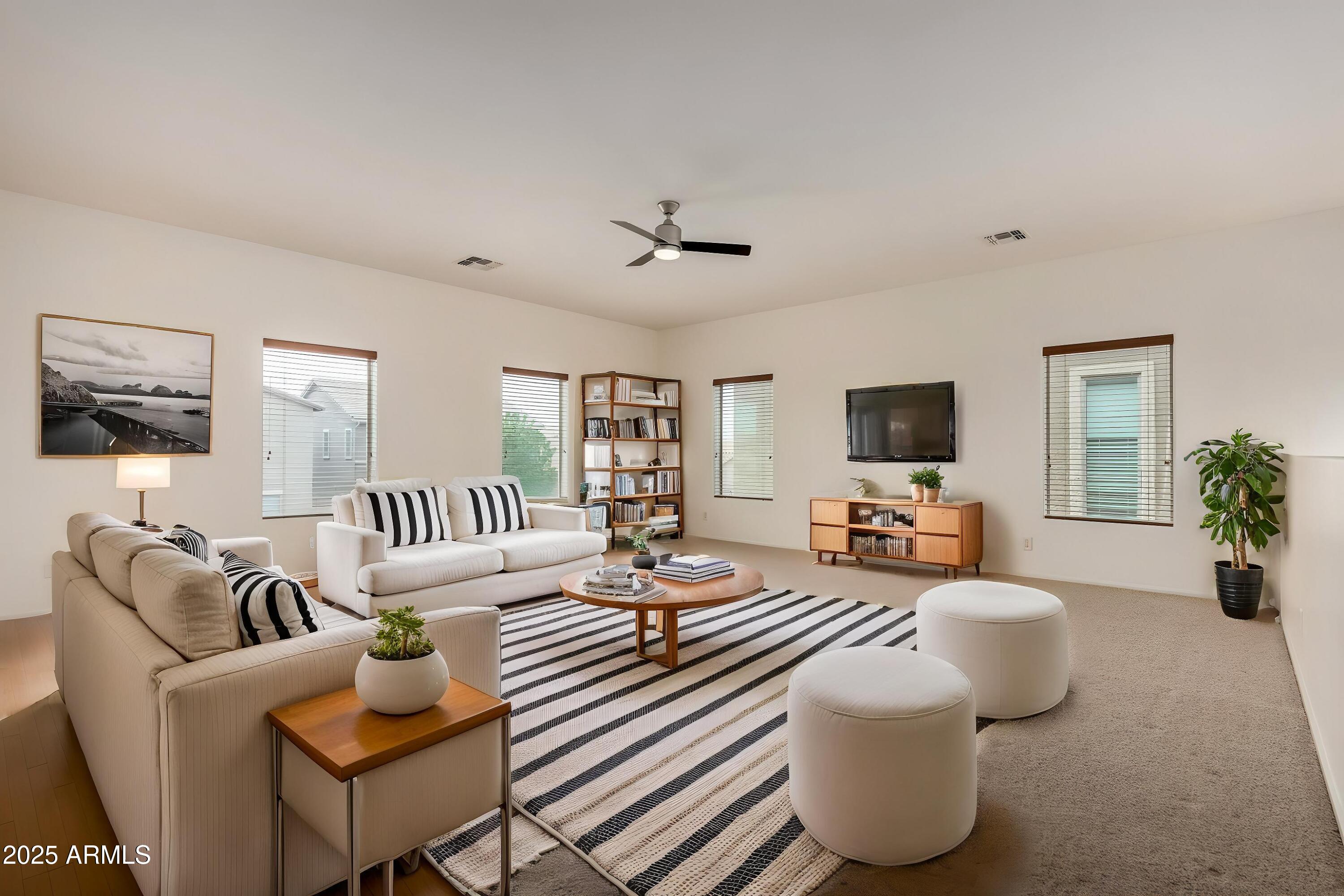 41227 W GRANADA Drive