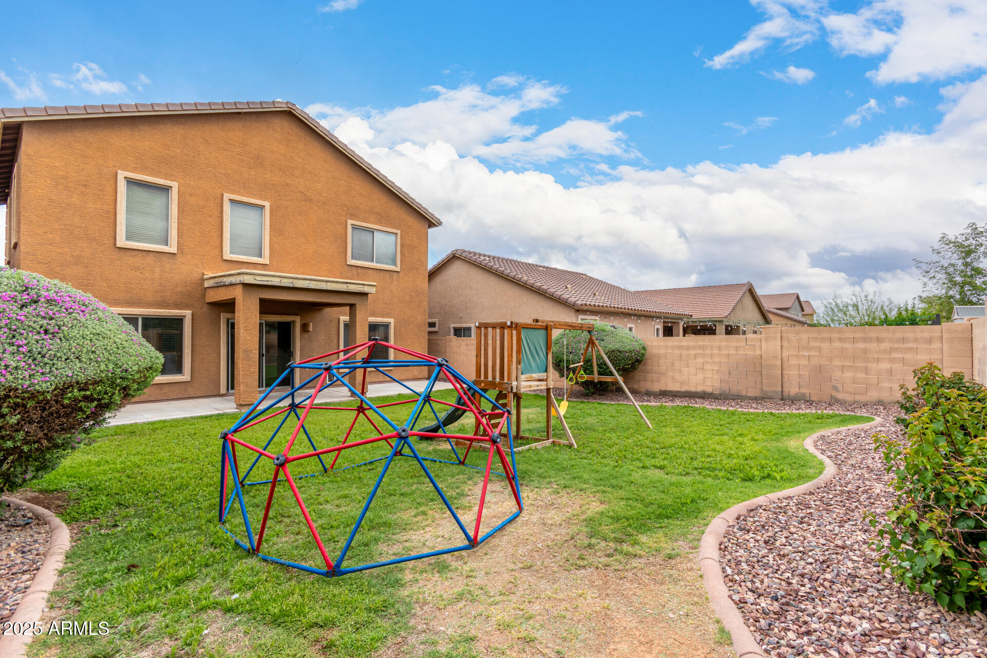 41227 W GRANADA Drive