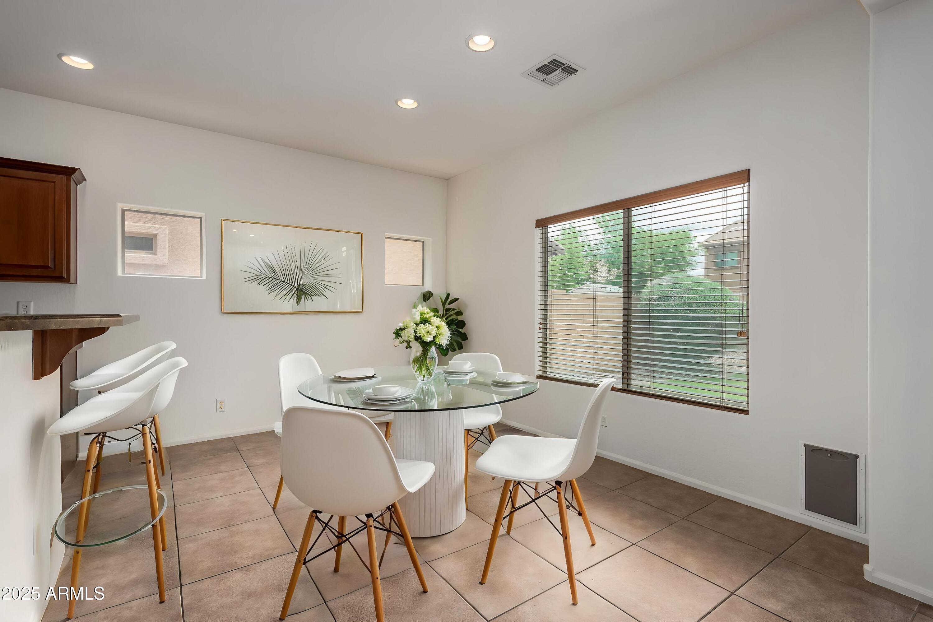 41227 W GRANADA Drive