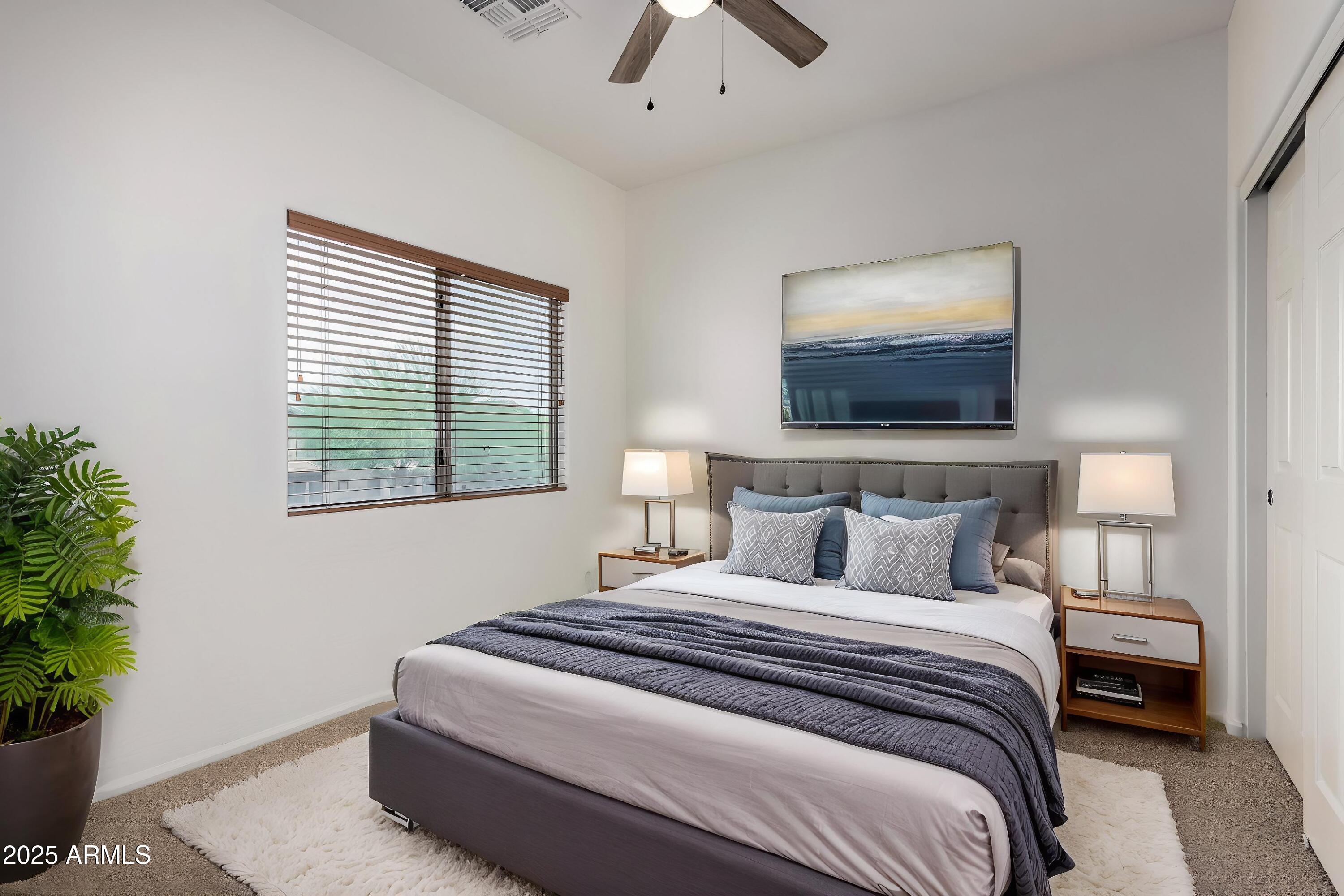 41227 W GRANADA Drive