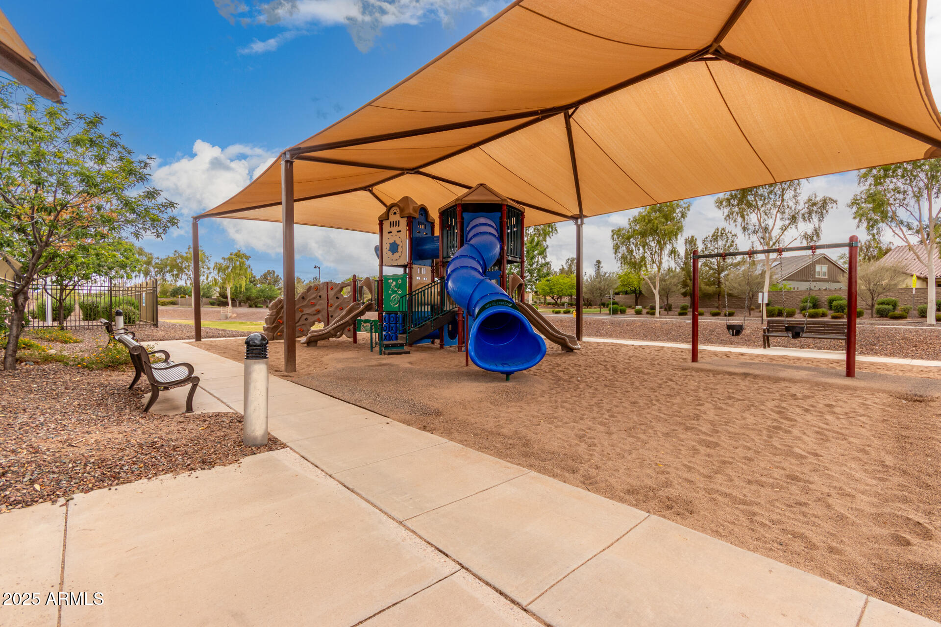 41227 W GRANADA Drive