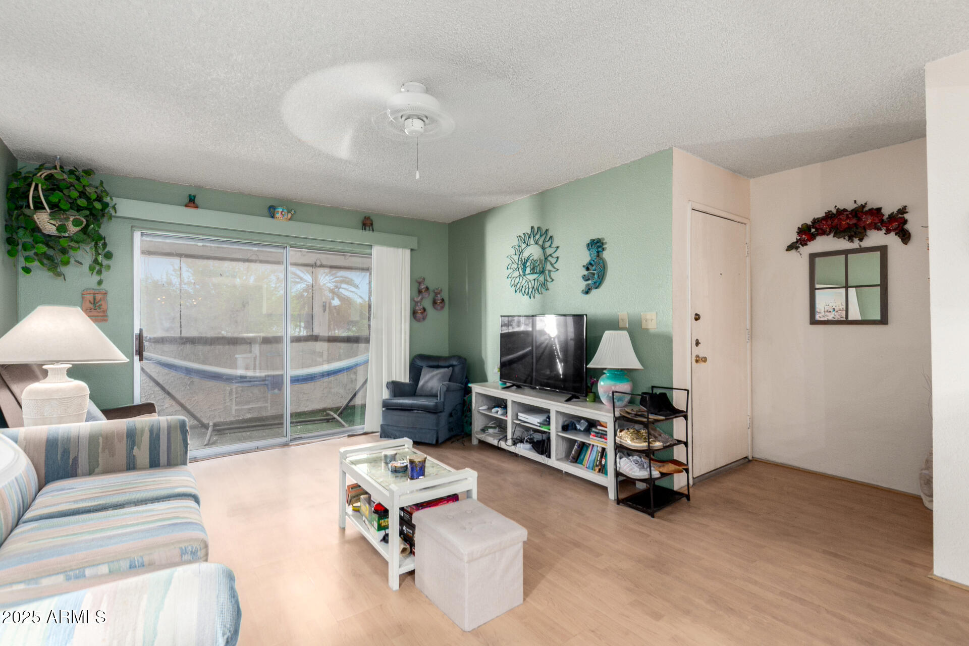 4554 E PARADISE VILLAGE Parkway N, 210