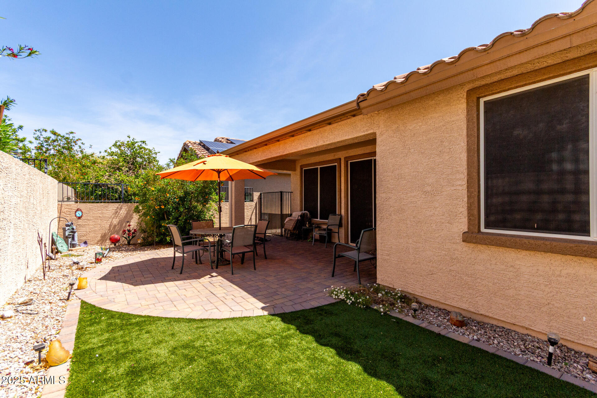 22940 W DESERT BLOOM Street