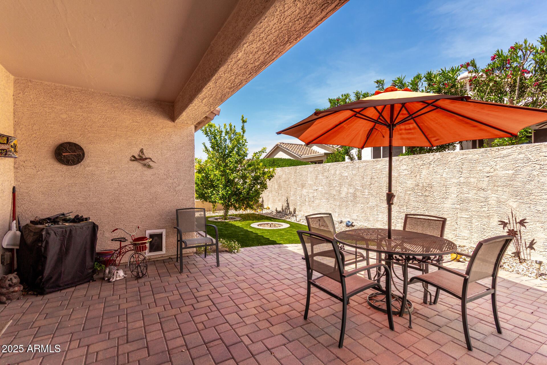 22940 W DESERT BLOOM Street