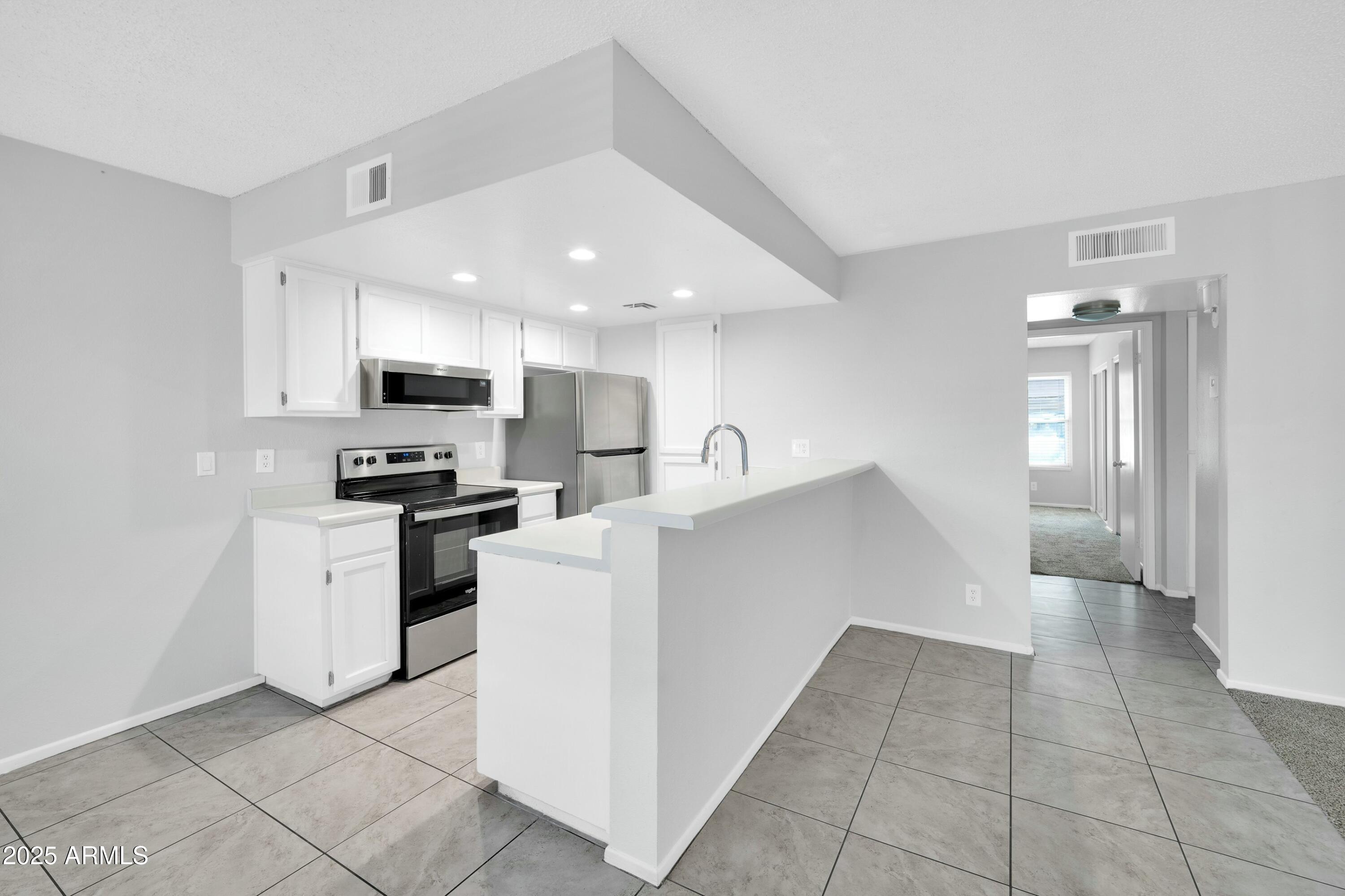 2228 E CAMPBELL Avenue E, 234