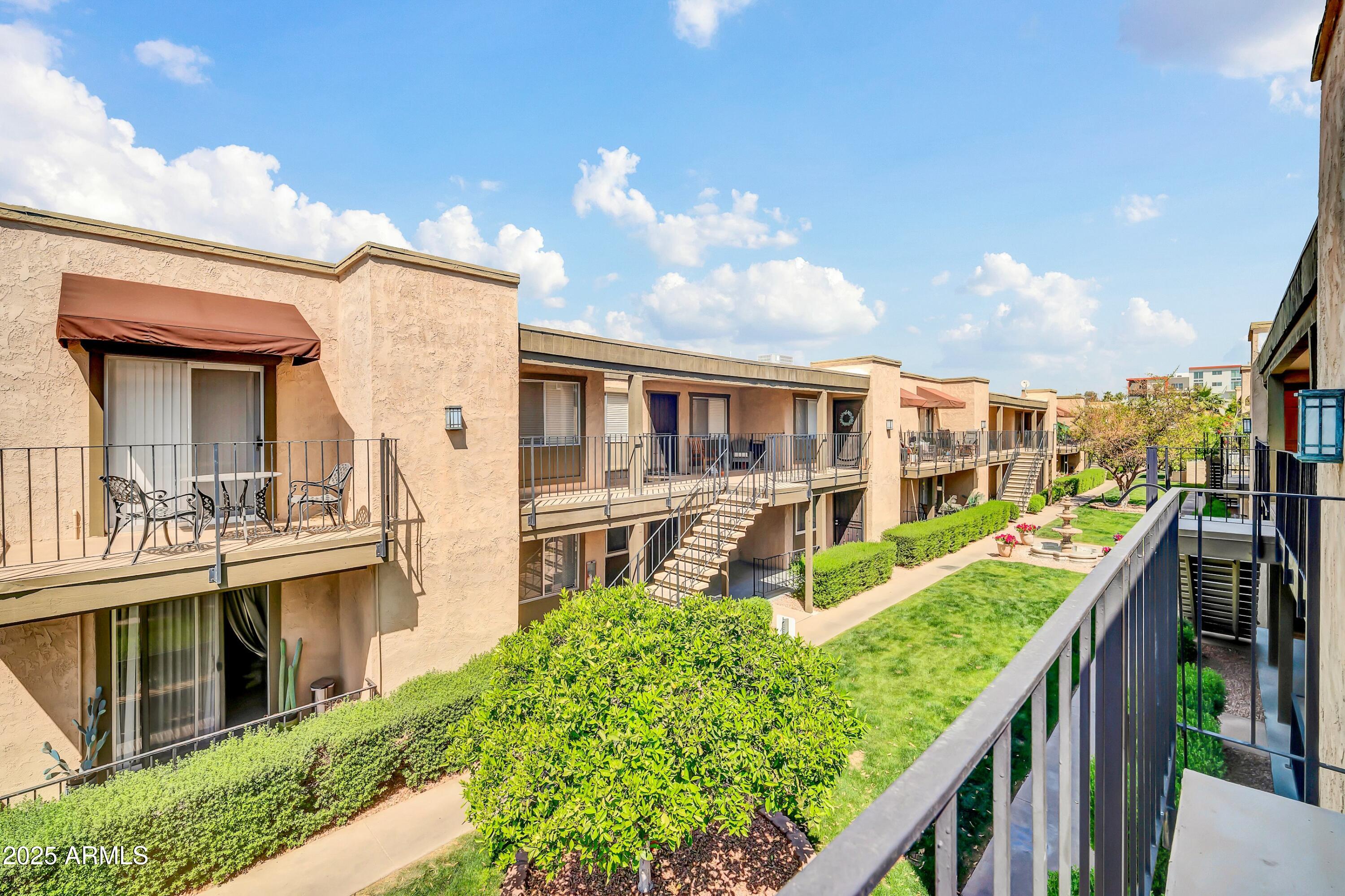 2228 E CAMPBELL Avenue E, 234