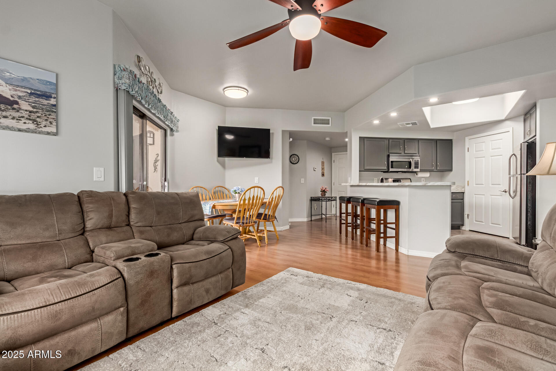 10030 W INDIAN SCHOOL Road, 242