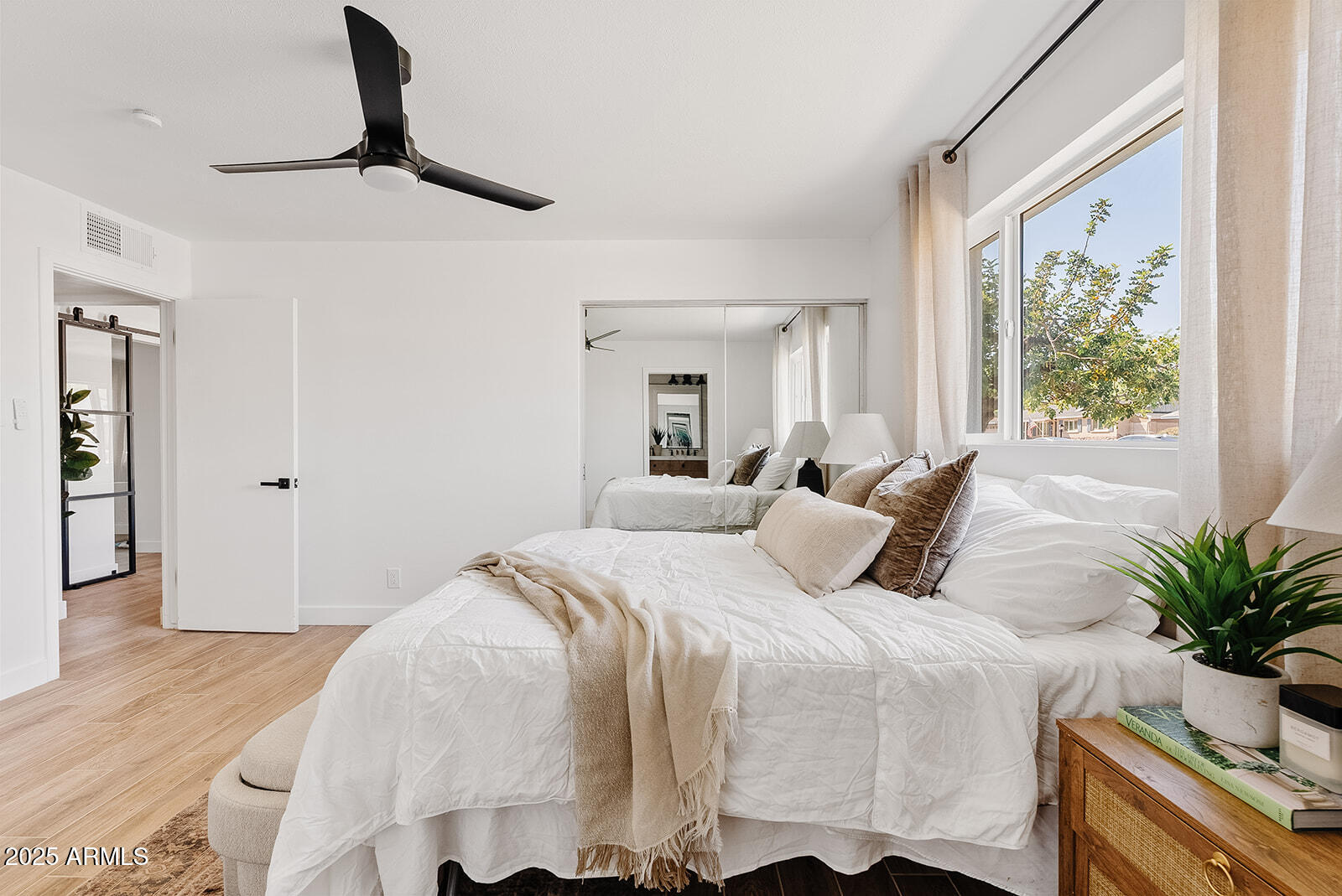 209 E MCKINLEY Street