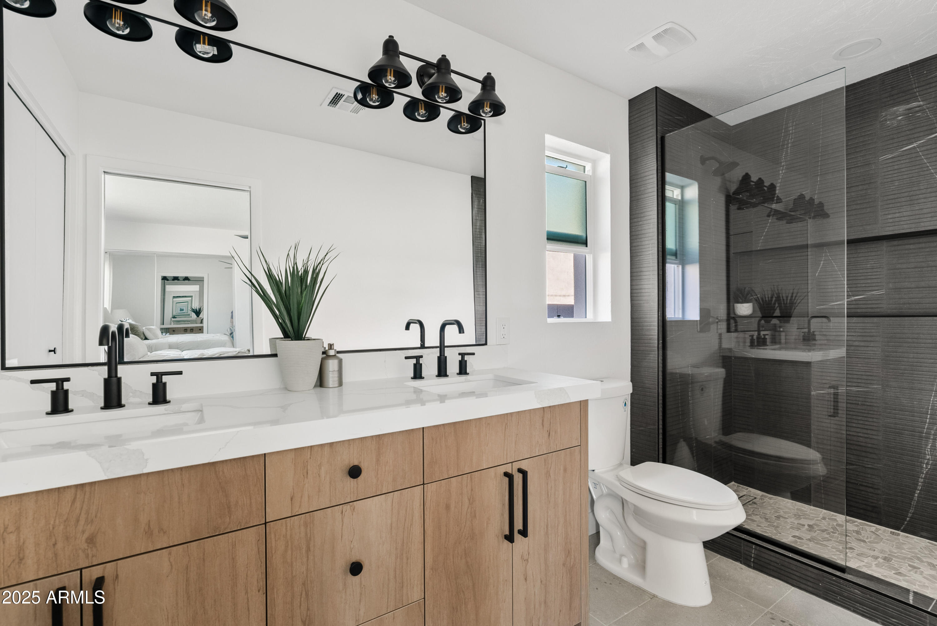 209 E MCKINLEY Street