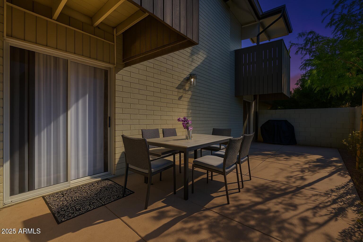 6767 N 7TH Street, 118