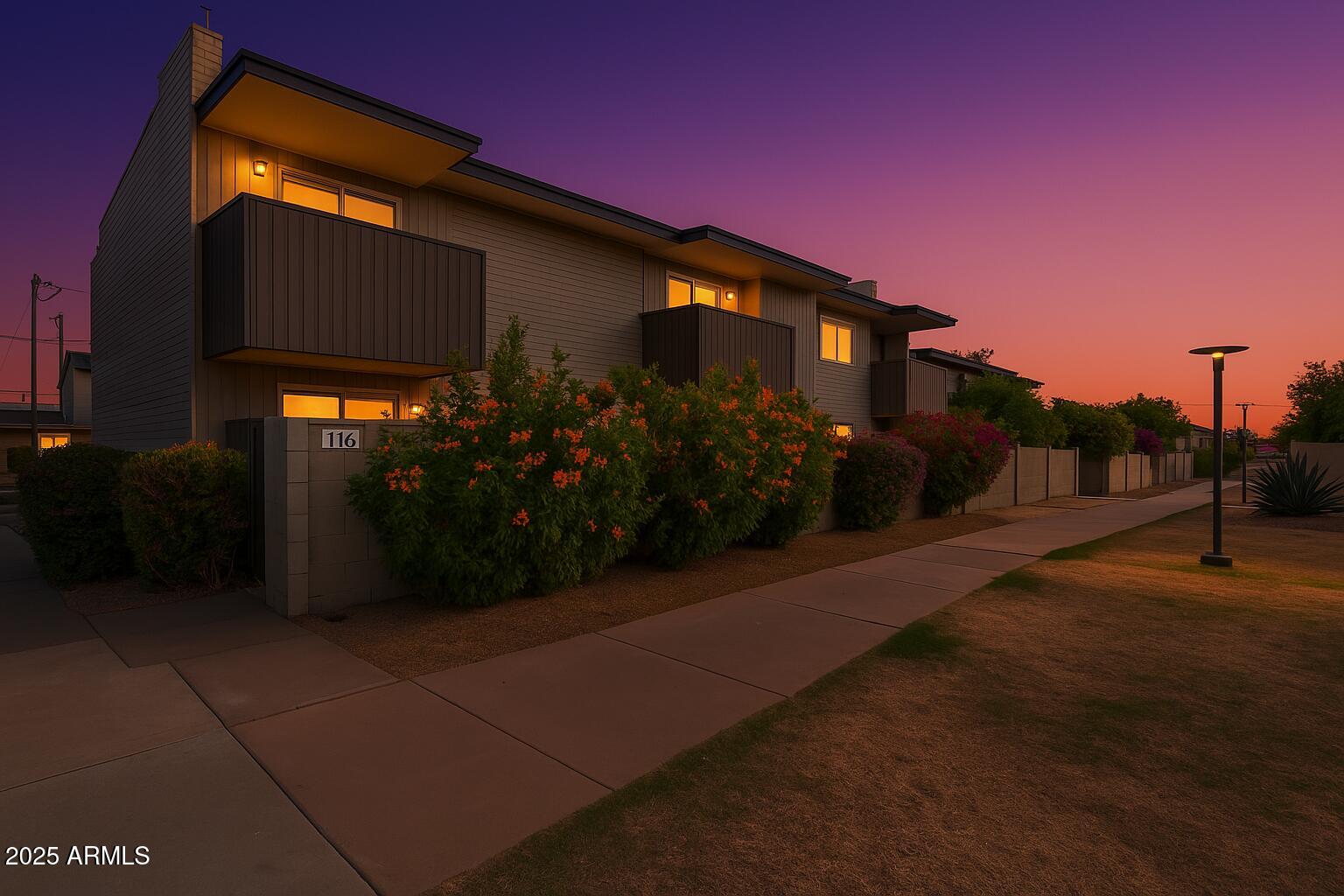 6767 N 7TH Street, 118