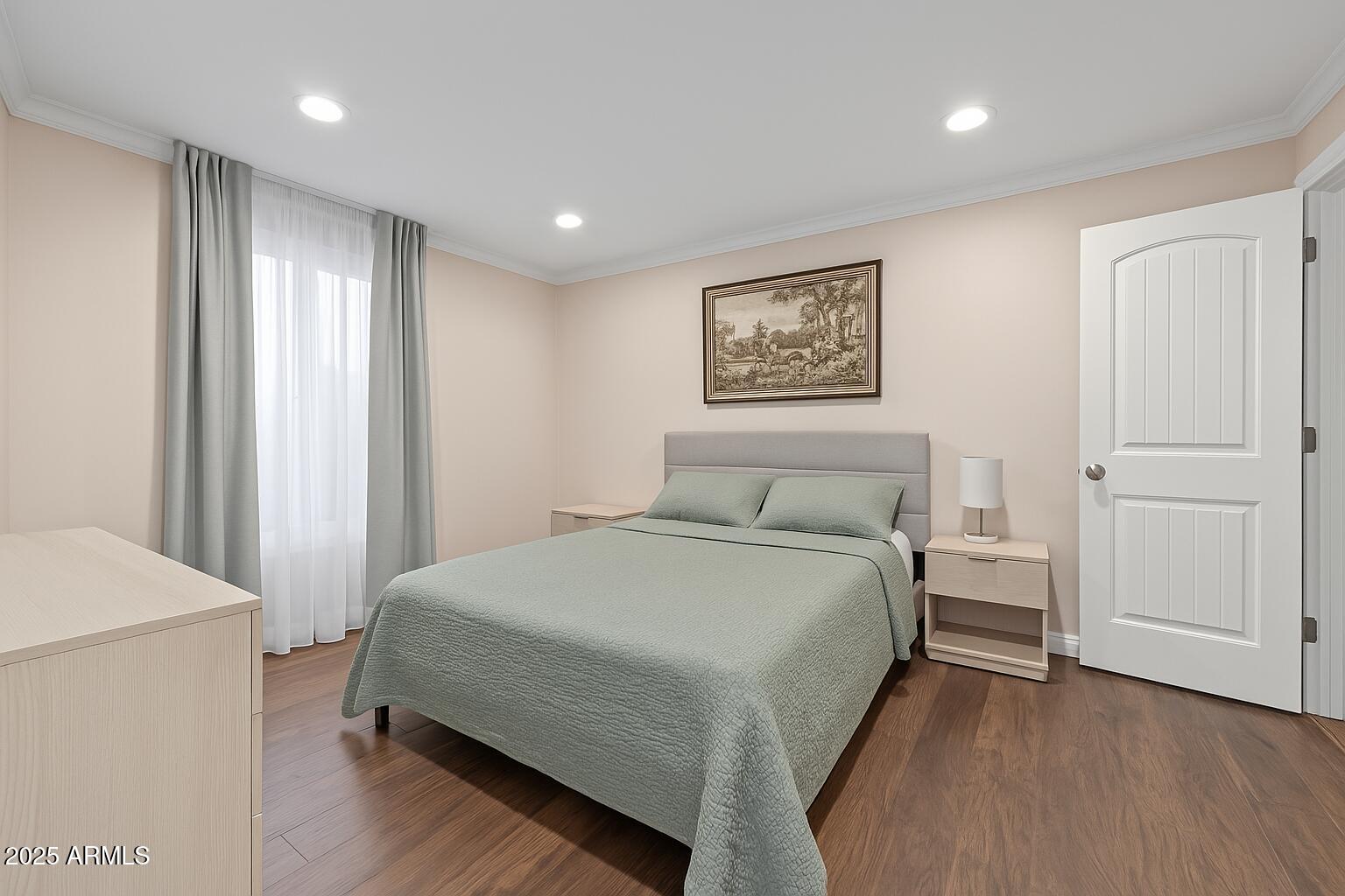 6767 N 7TH Street, 118