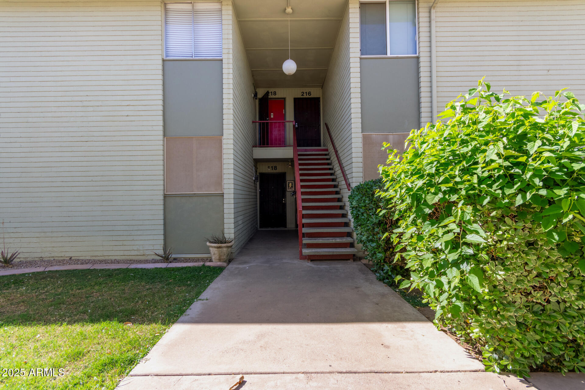 6767 N 7TH Street, 118