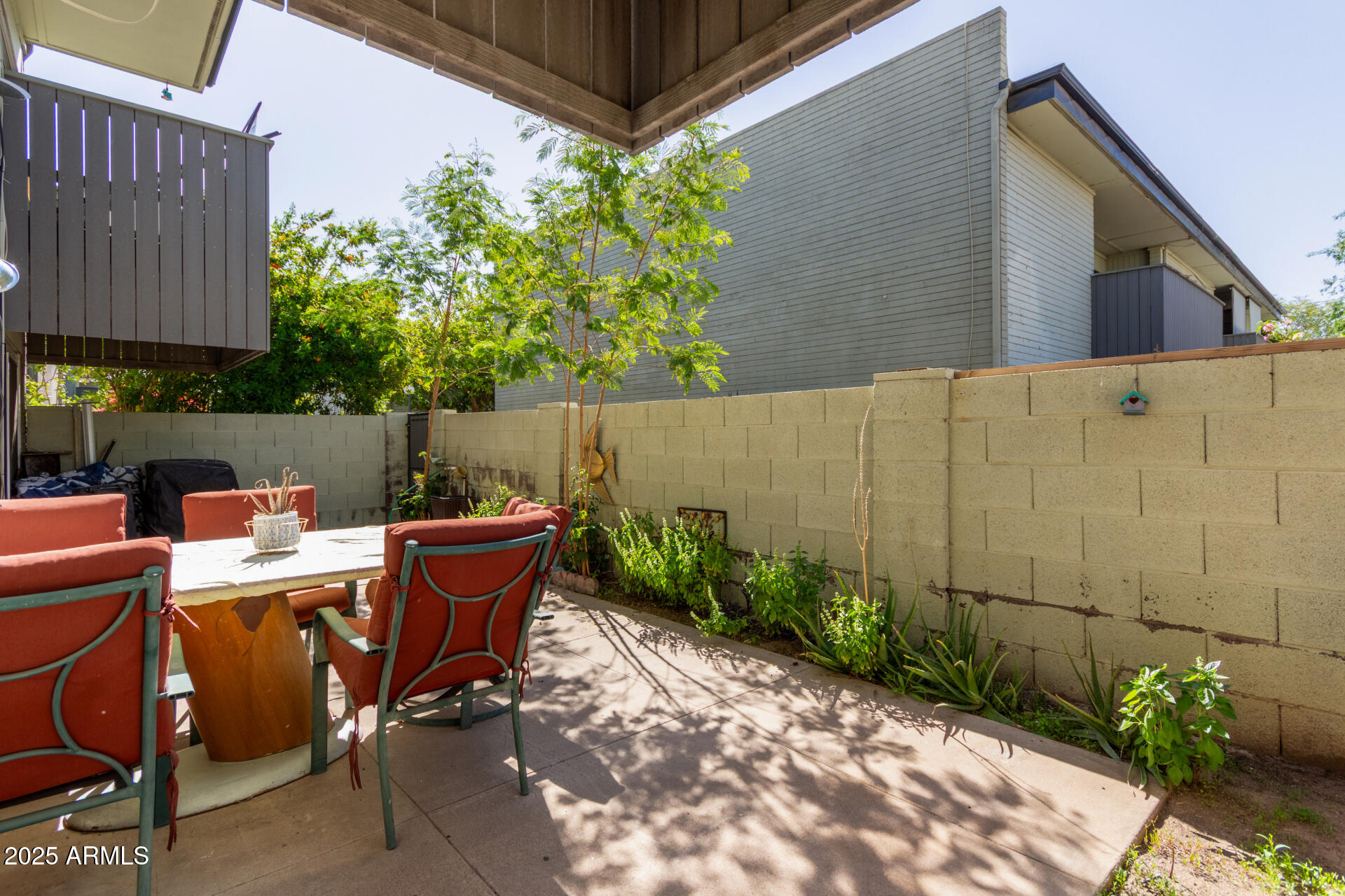 6767 N 7TH Street, 118