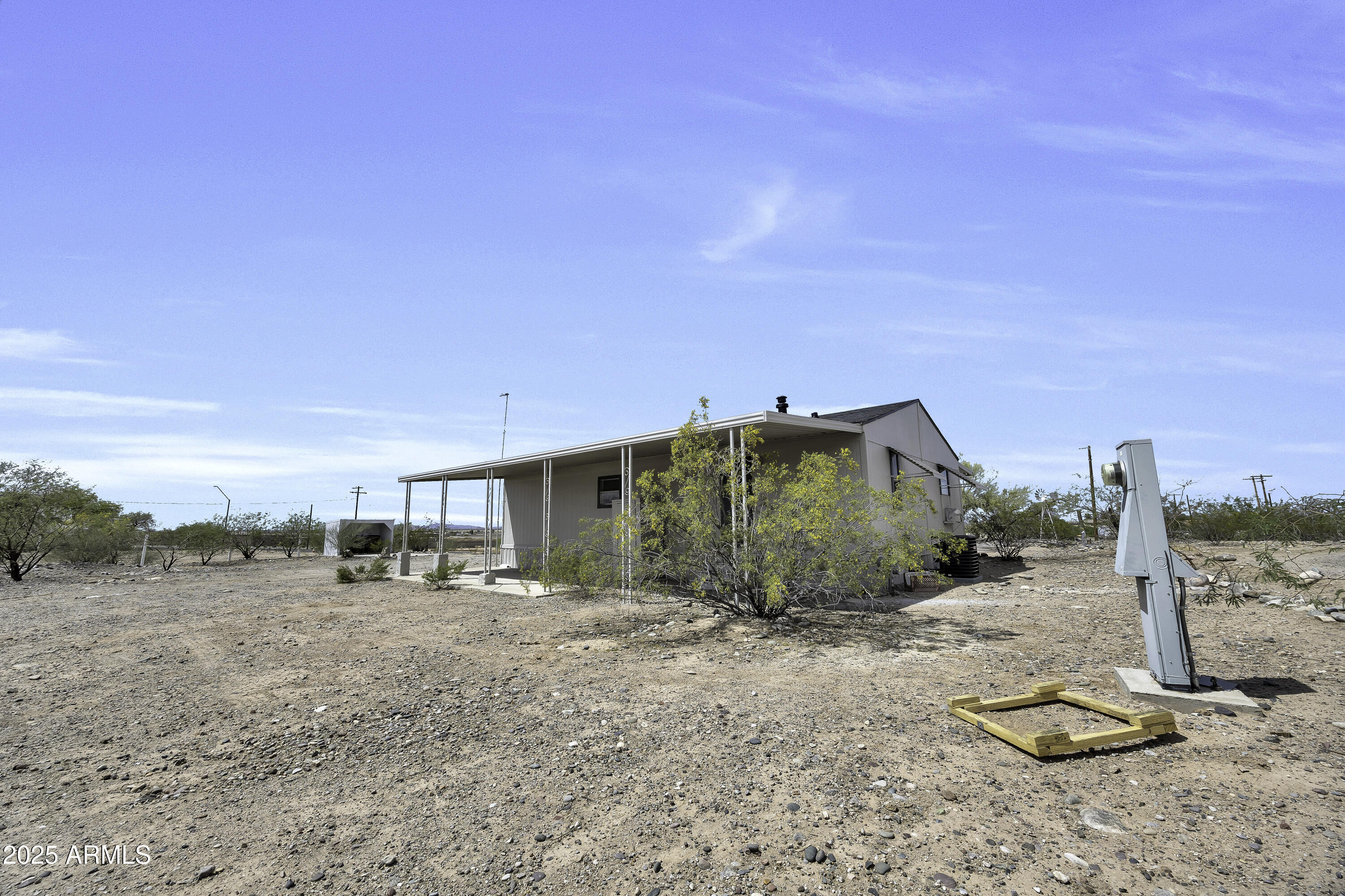 685 W ADAMSVILLE Road