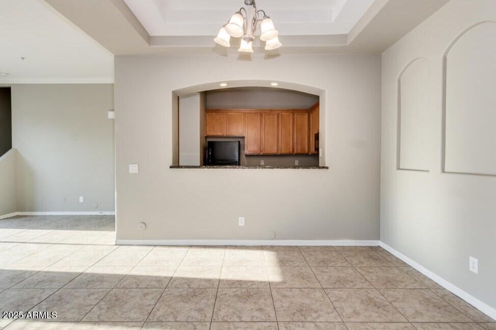 3820 E MCDOWELL Road, 102