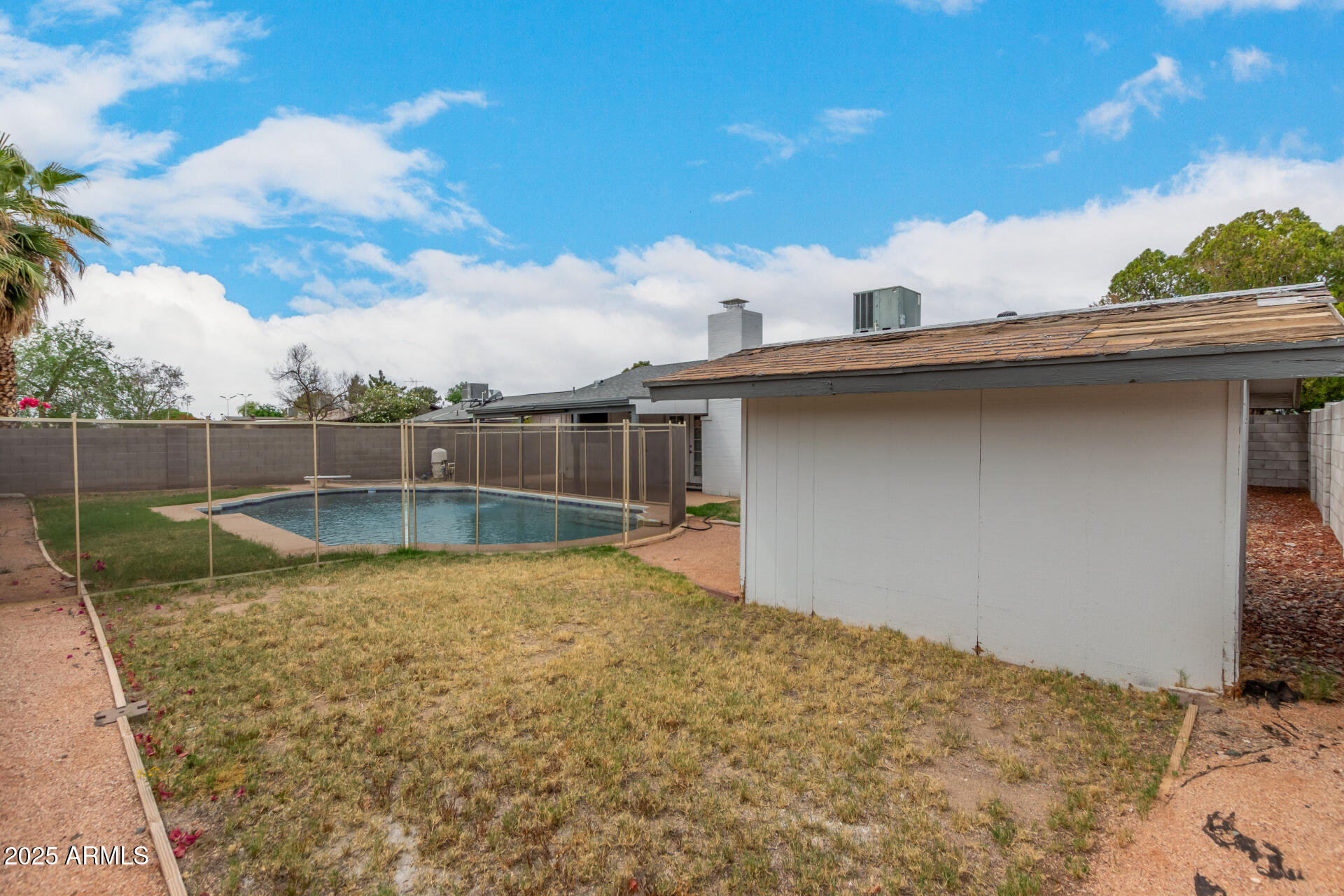 5253 W LUPINE Avenue