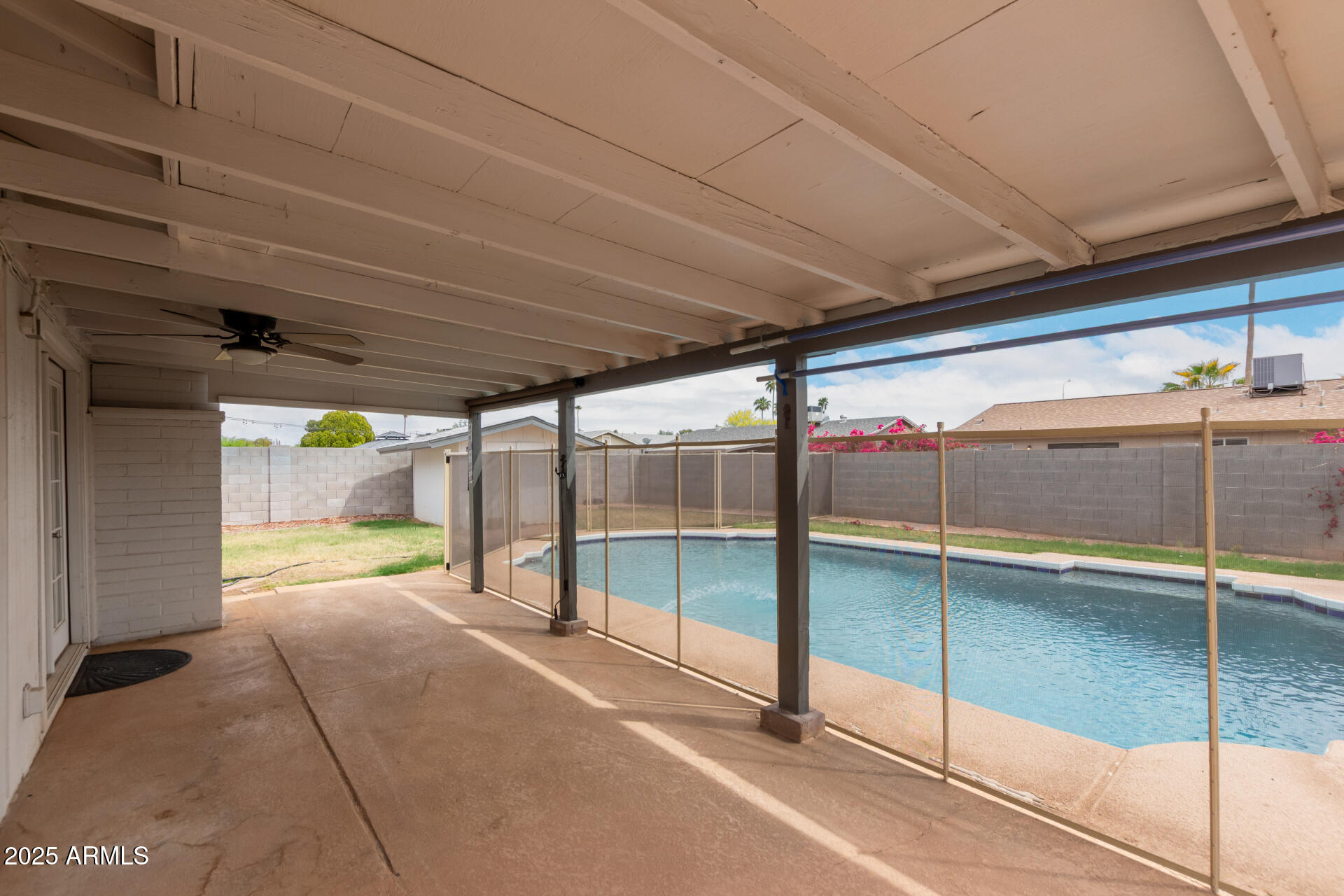 5253 W LUPINE Avenue