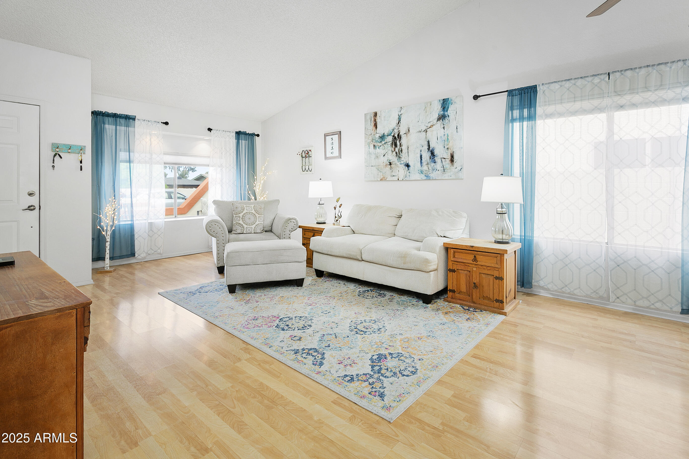 542 S HIGLEY Road, 52