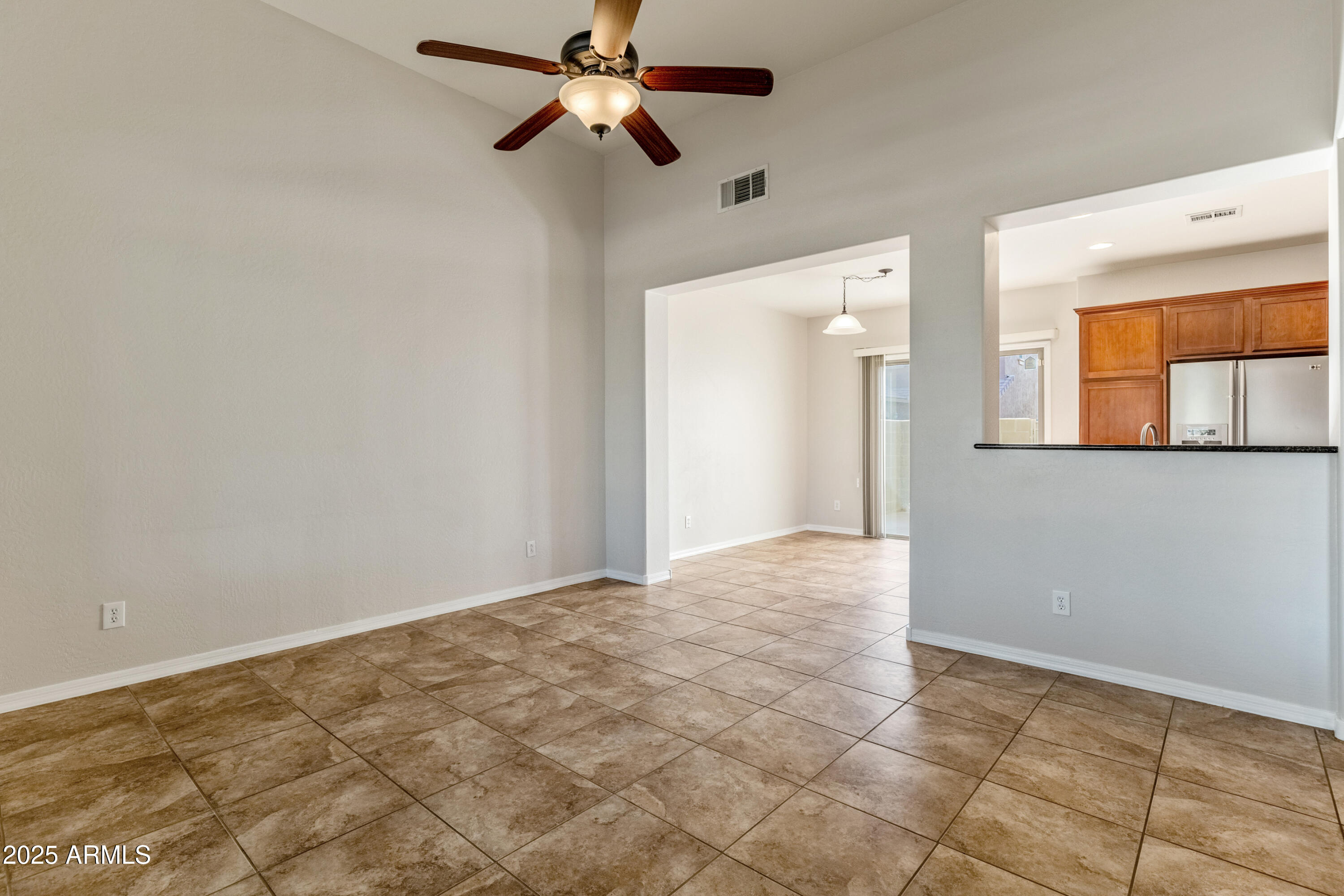 3983 E CAT BALUE Drive