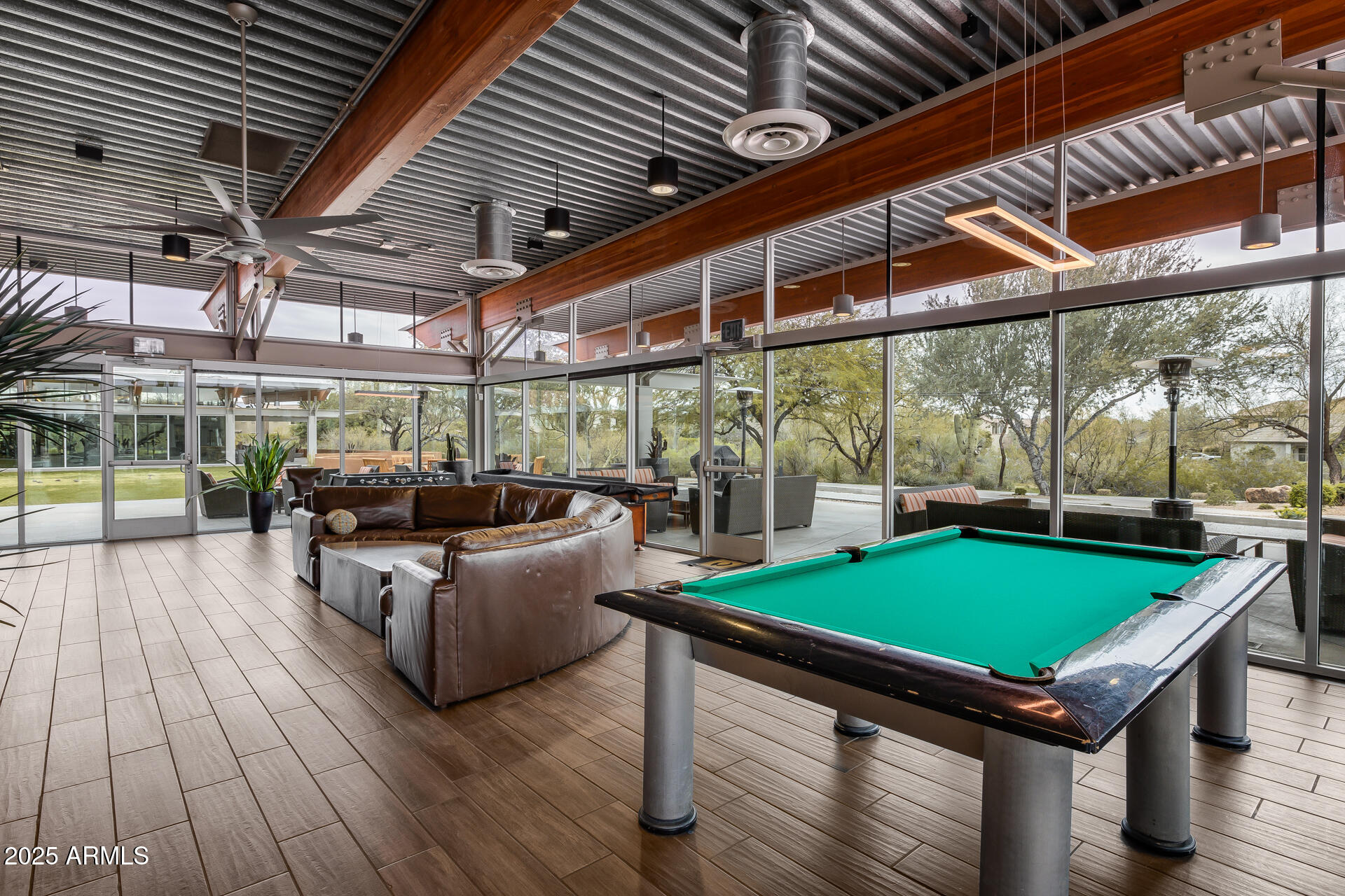 3983 E CAT BALUE Drive