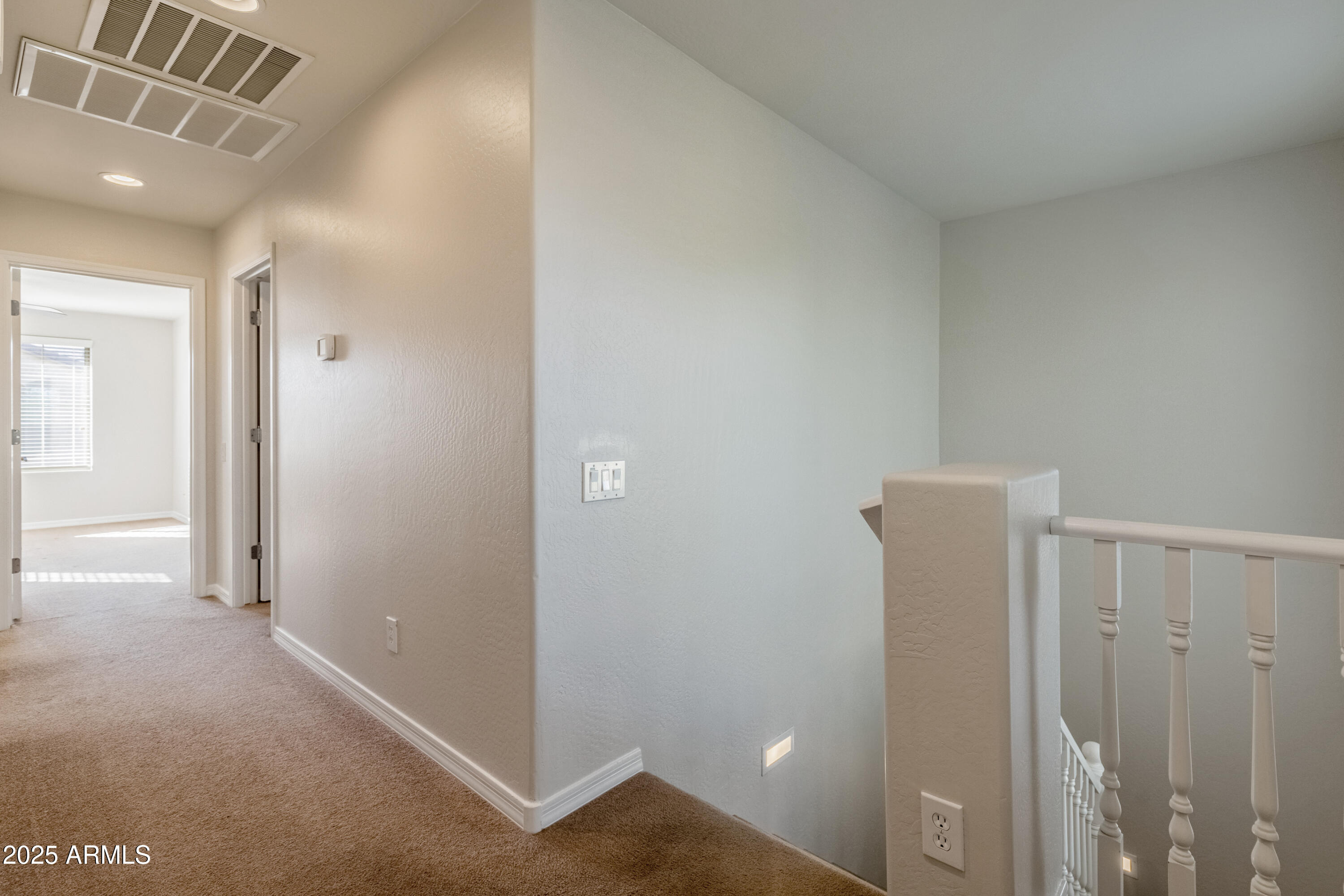 3983 E CAT BALUE Drive