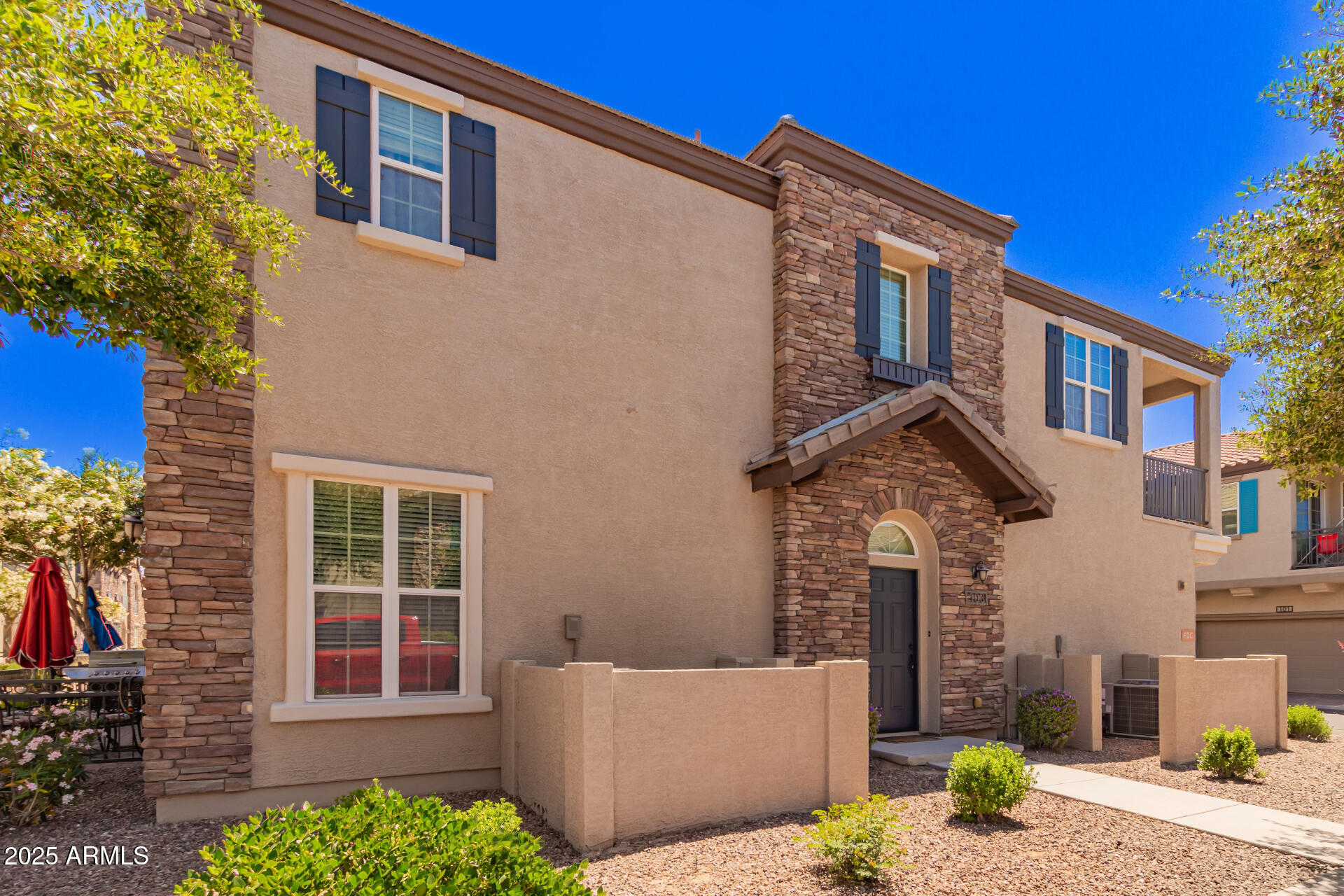 4752 E PORTOLA VALLEY Drive, 103