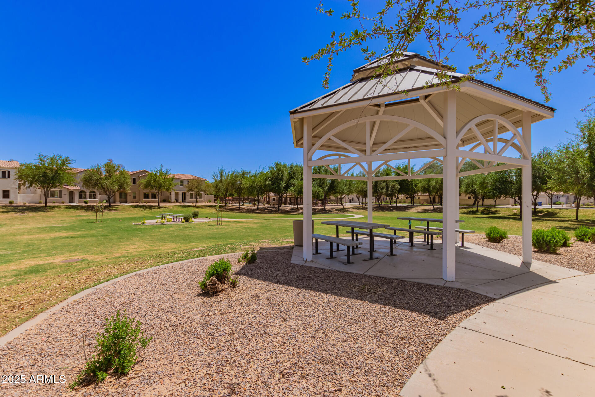 4752 E PORTOLA VALLEY Drive, 103