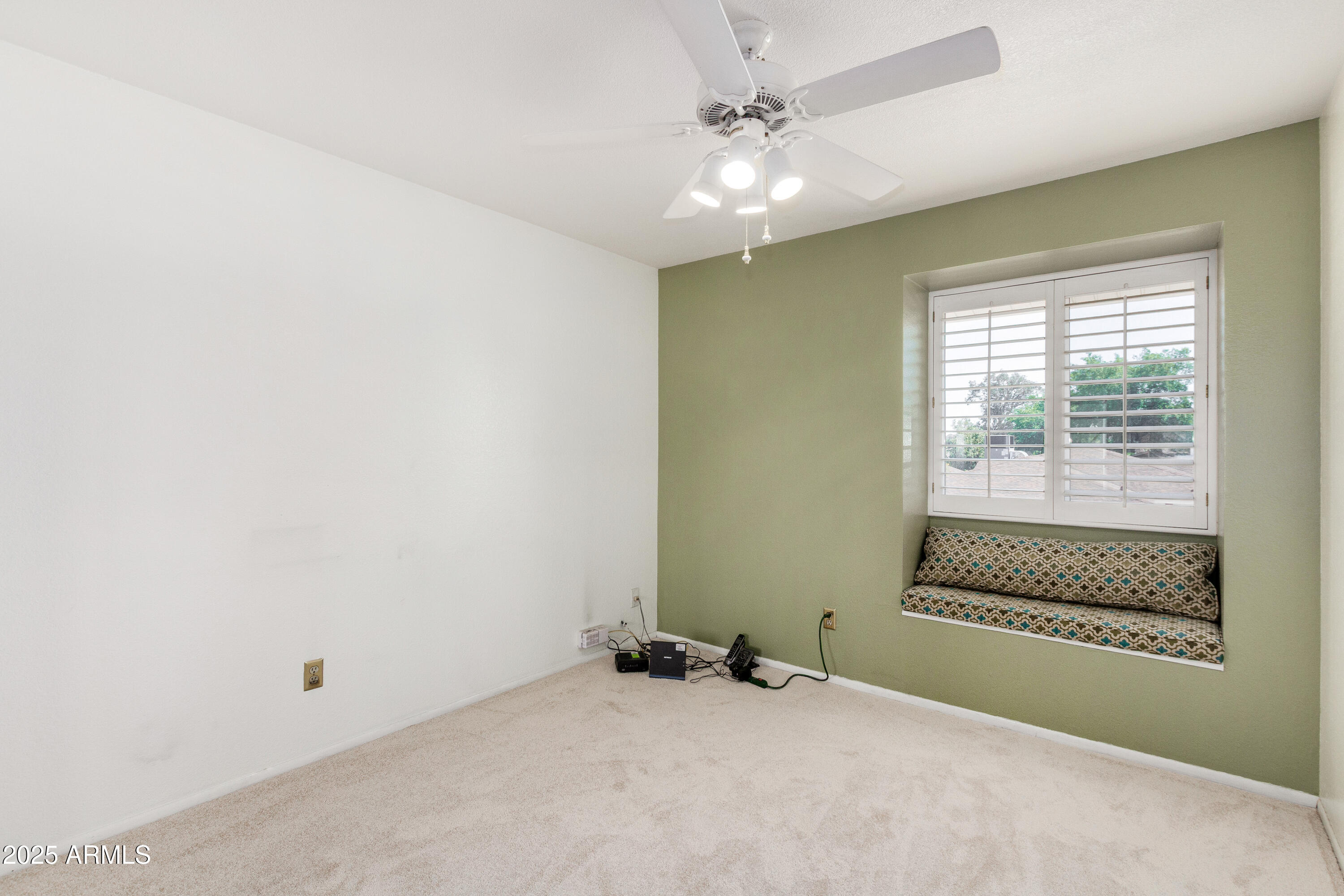 506 W SANDRA Terrace