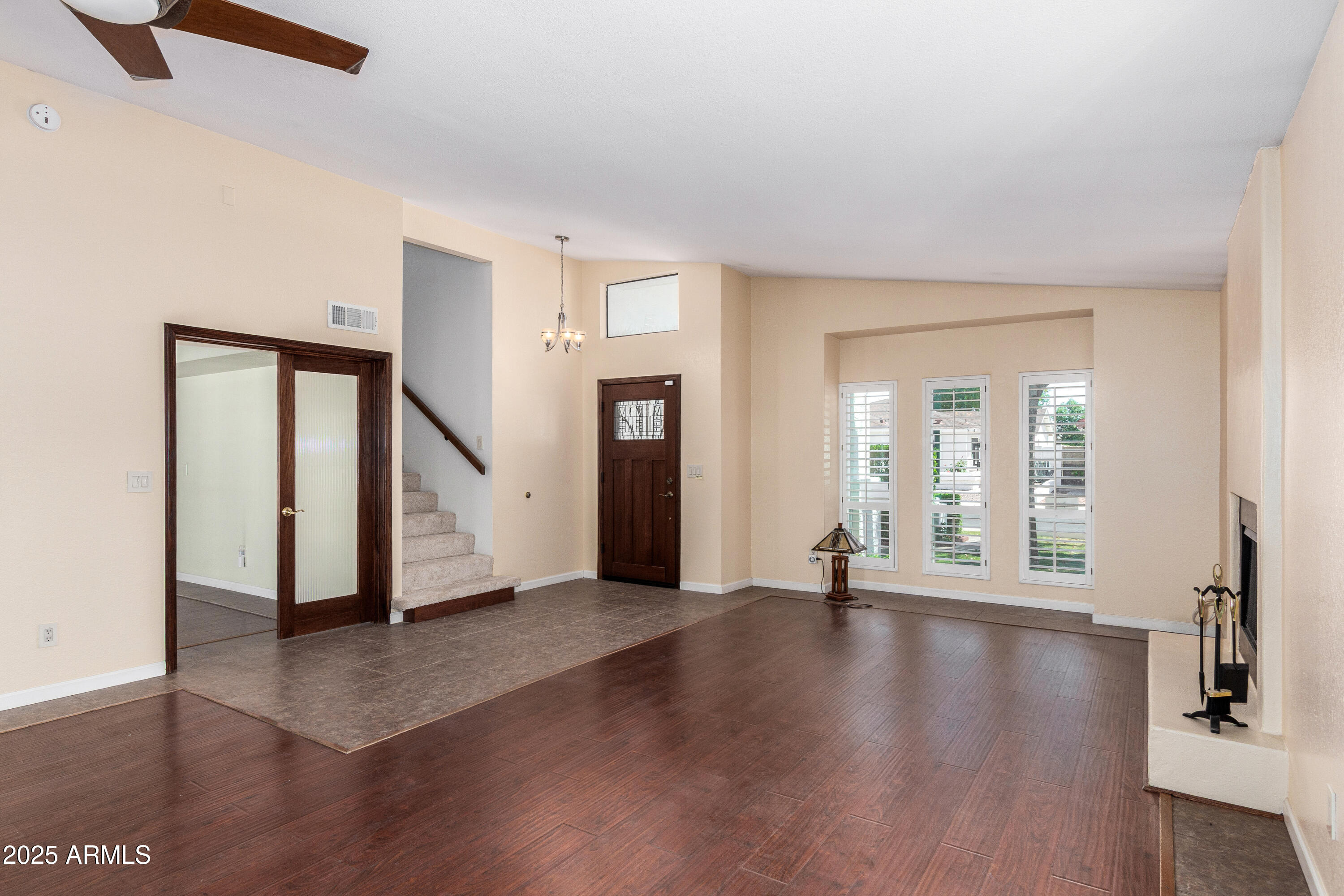 506 W SANDRA Terrace