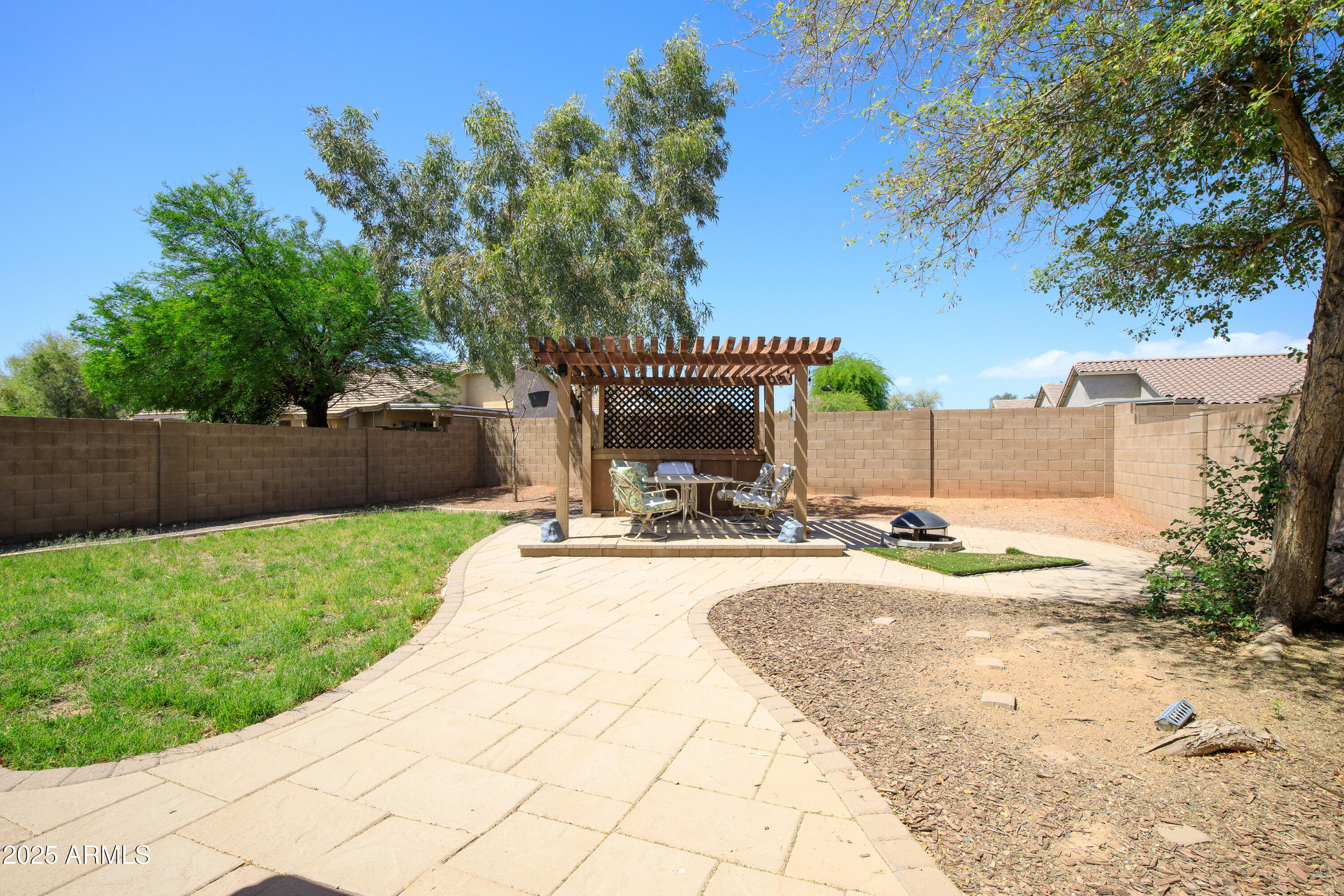 16258 N 138TH Avenue